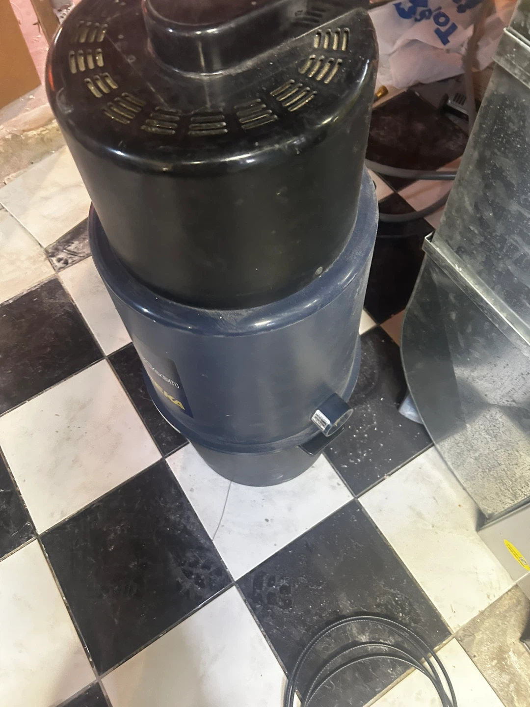 Eureka Quiet Kleen Central Vacuum Unit - photo 3