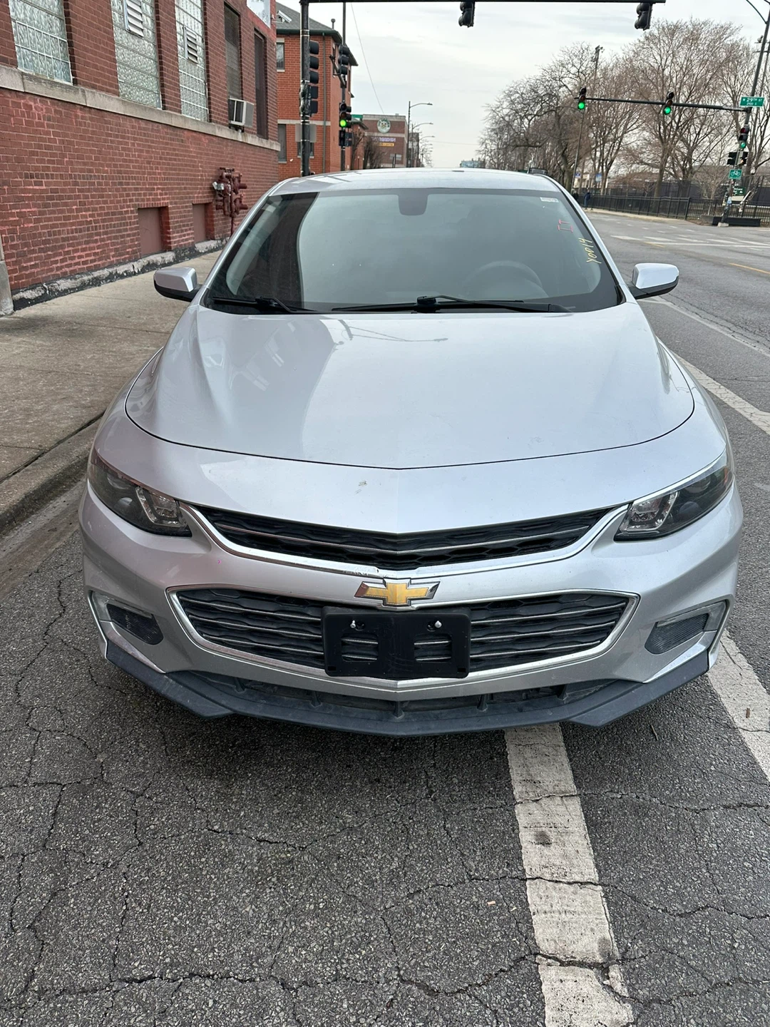 2016 Chevrolet Malibu LT Sedan - Silver - photo 3
