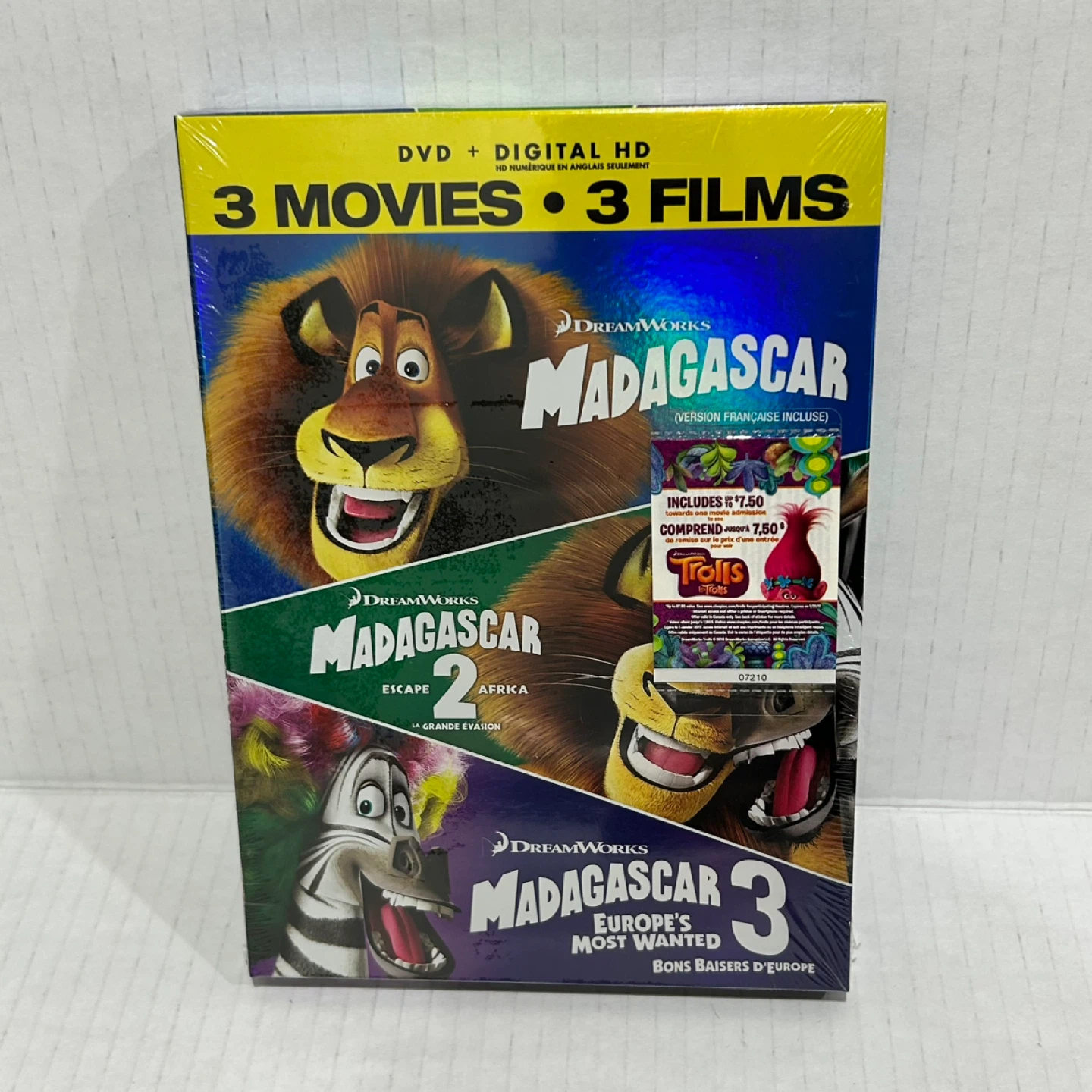 Madagascar 3 movie DVD set new