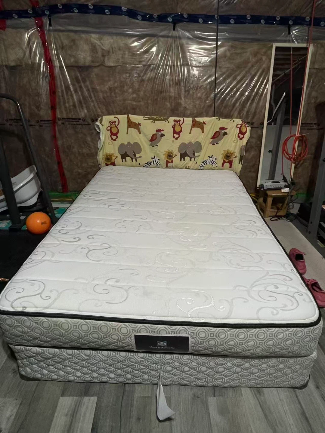 Sealy Posturepedic Mattress