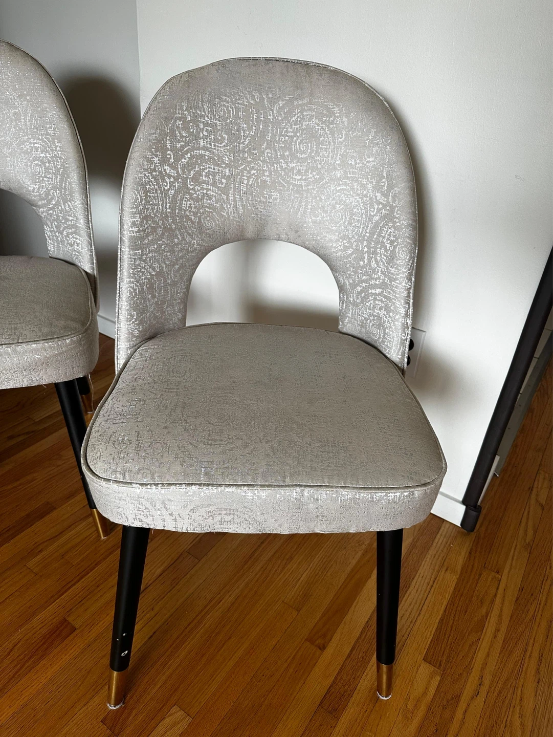 Set of 2 Accent Chairs - Grey Patterned Upholstery - photo 4