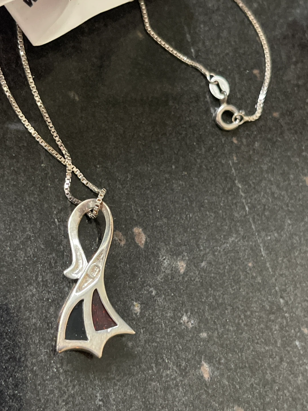 Isis Jewels Silver Amber Pendant Necklace - photo 2