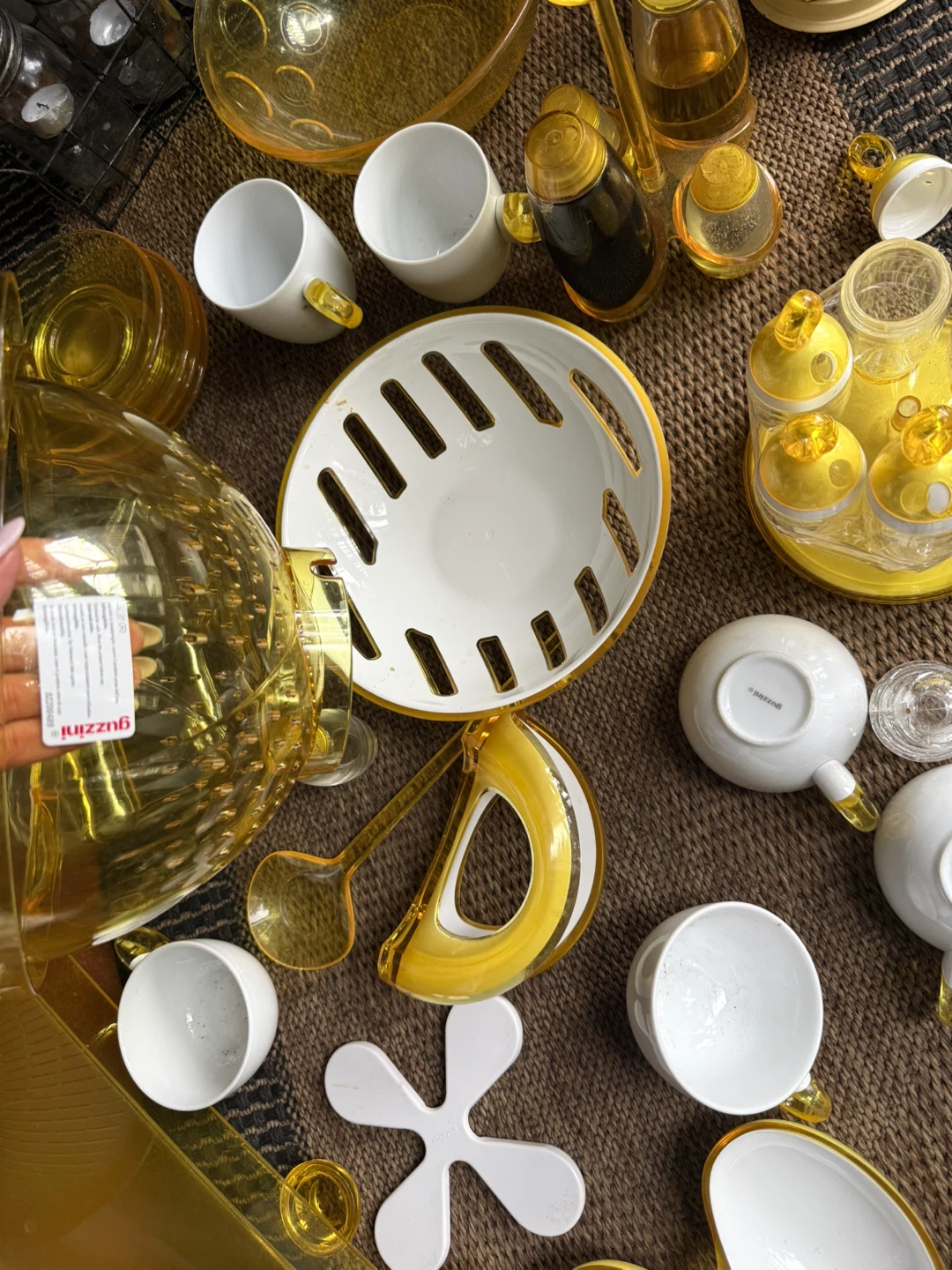 Guzzini Yellow Acrylic Serving full Set with more - photo 3