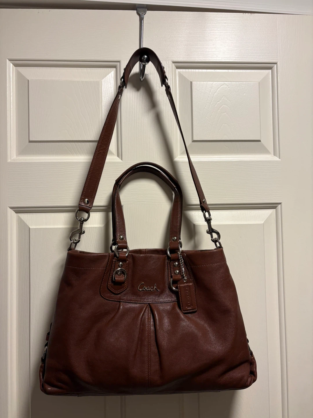 Coach Brown Leather Shoulder Bag - photo 2