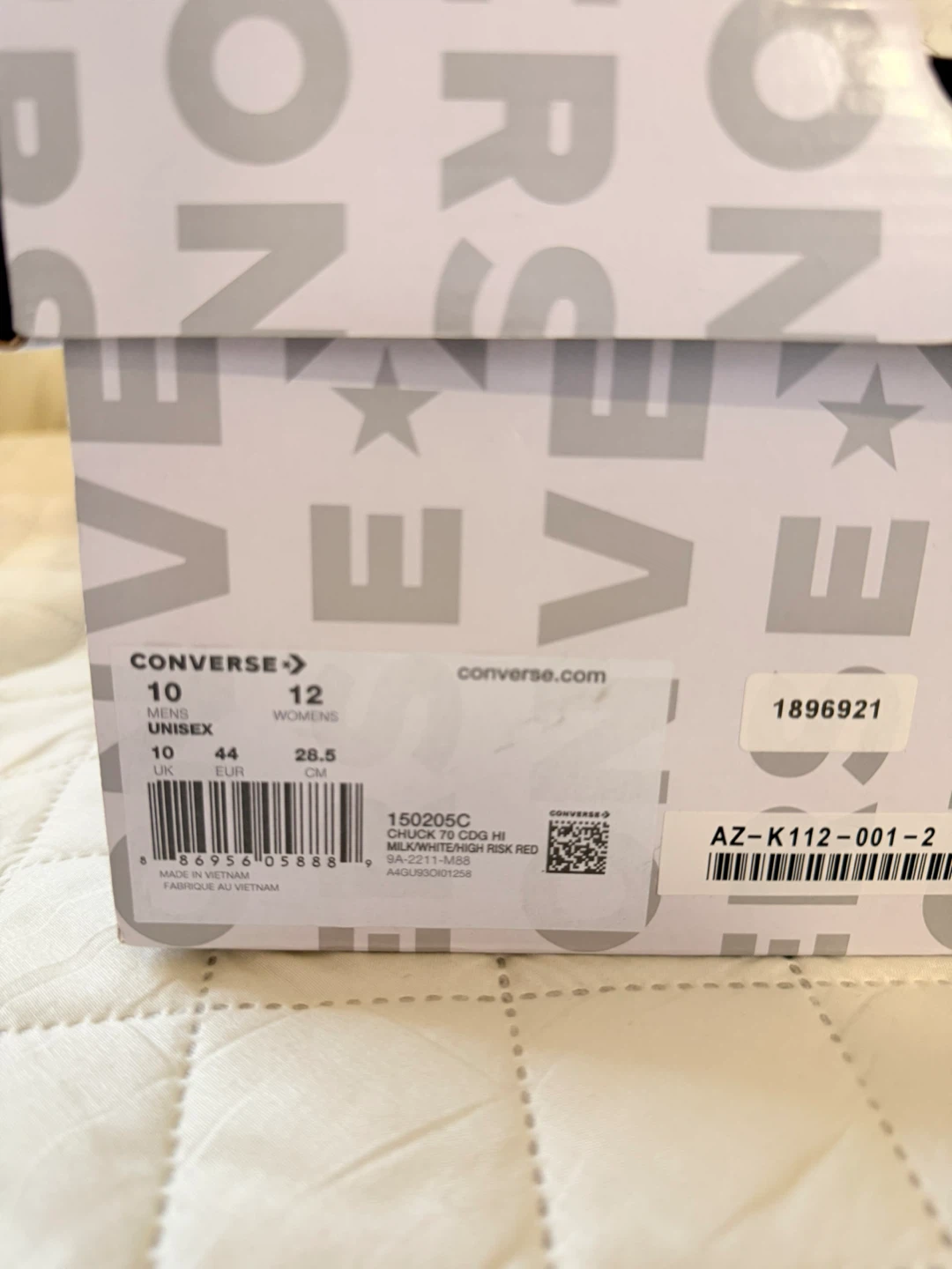 Comme des Garçons PLAY x Converse Chuck 70 CDG HI Sneakers - photo 4