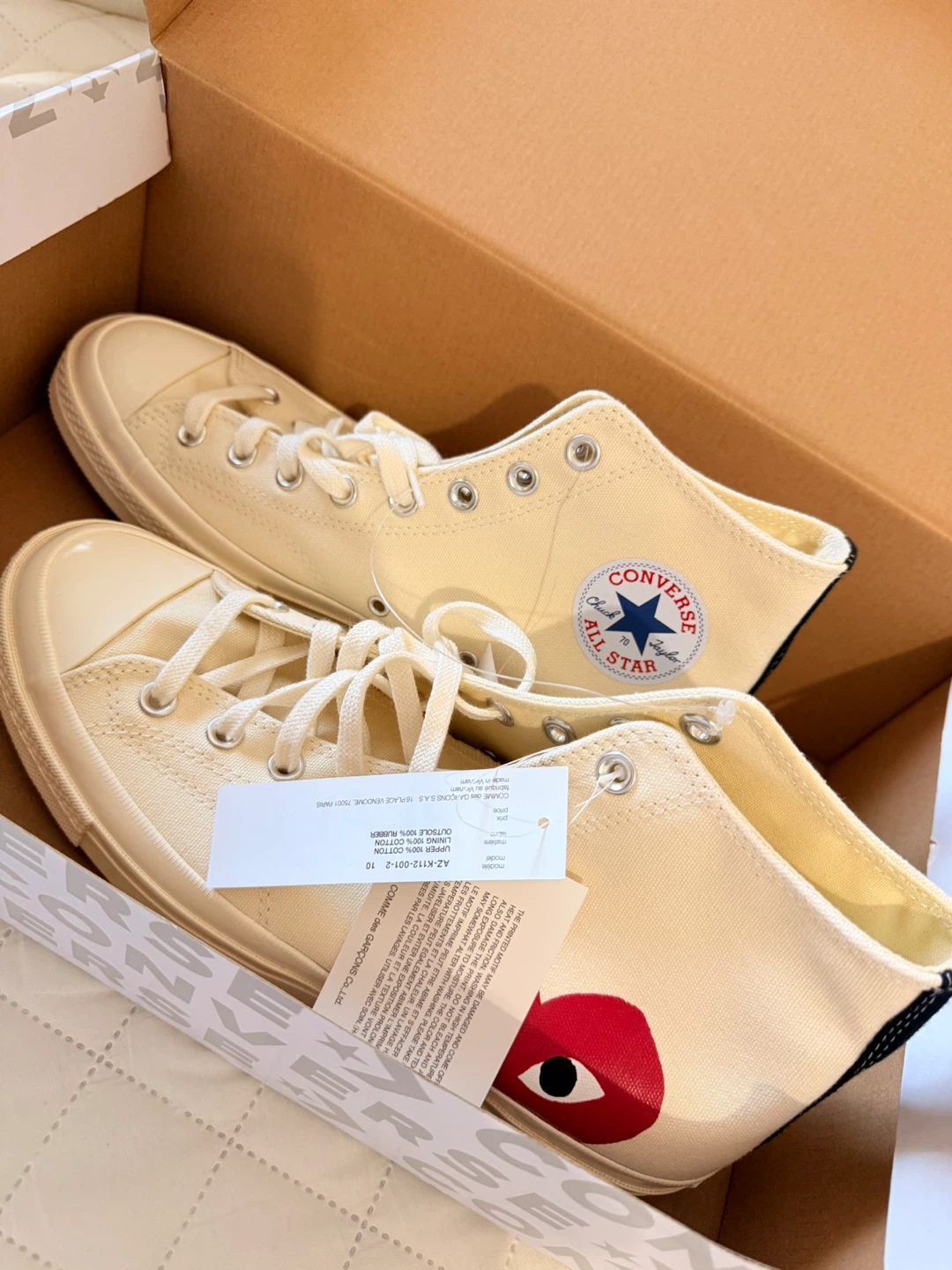 Comme des Garçons PLAY x Converse Chuck 70 CDG HI Sneakers - photo 2