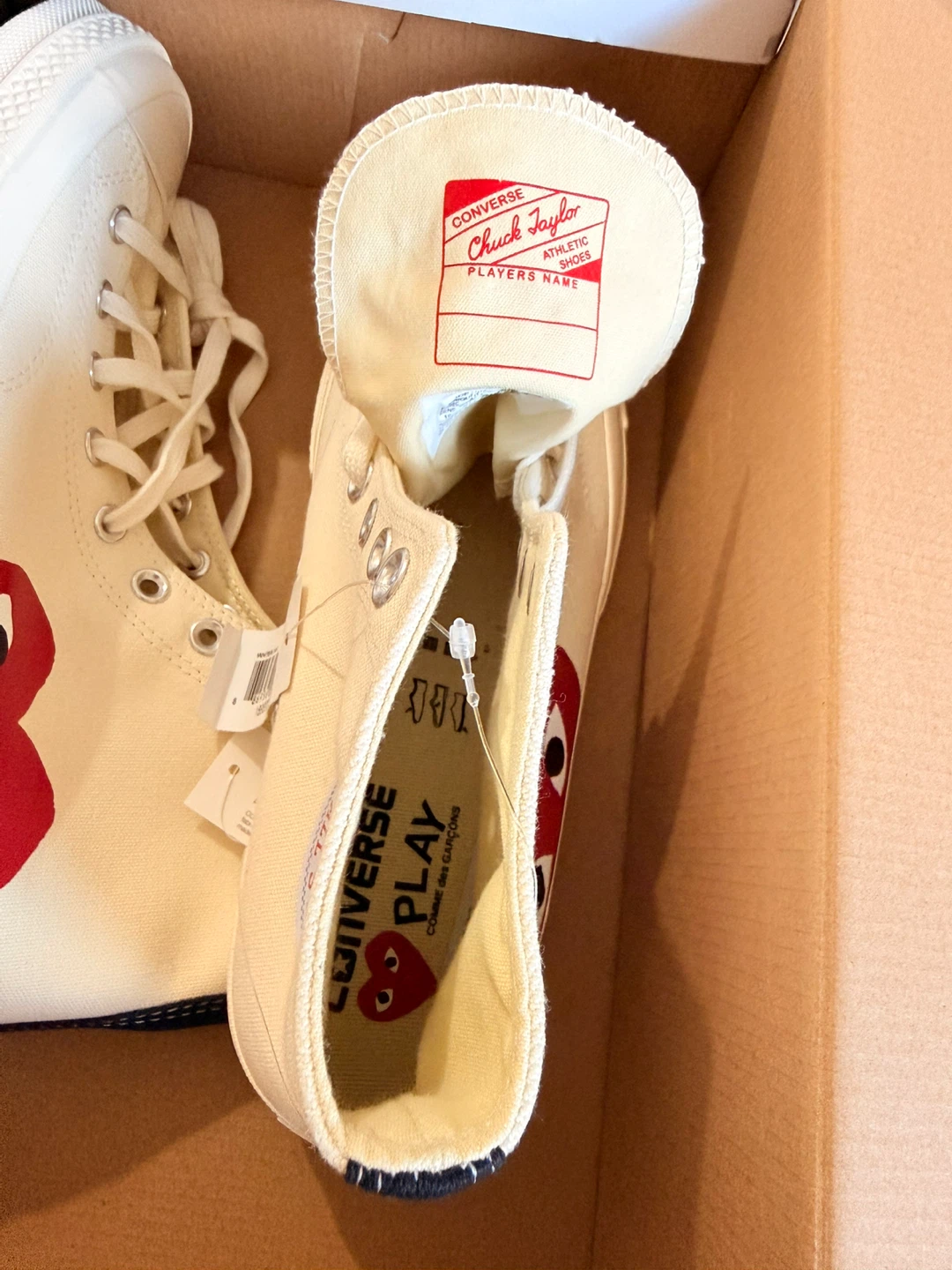 Comme des Garçons PLAY x Converse Chuck 70 CDG HI Sneakers - photo 3