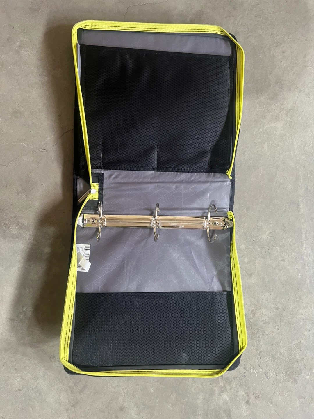Five Star Zippered Binder - photo 2