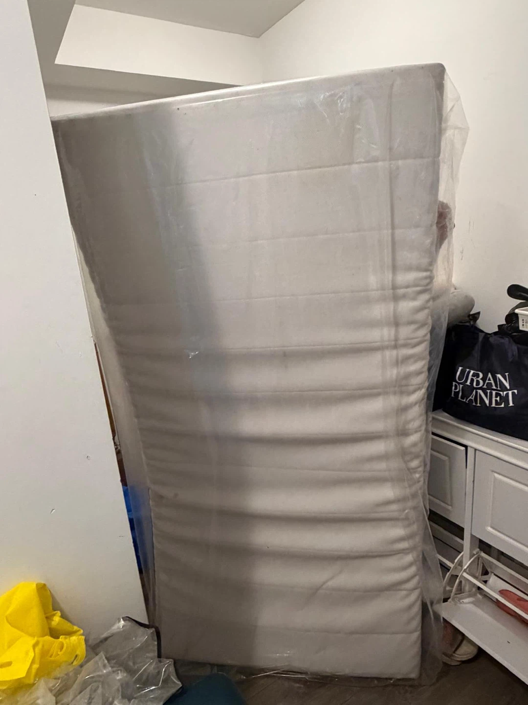 2 x IKEA ÅSVANG Twin Foam Mattress - photo 2