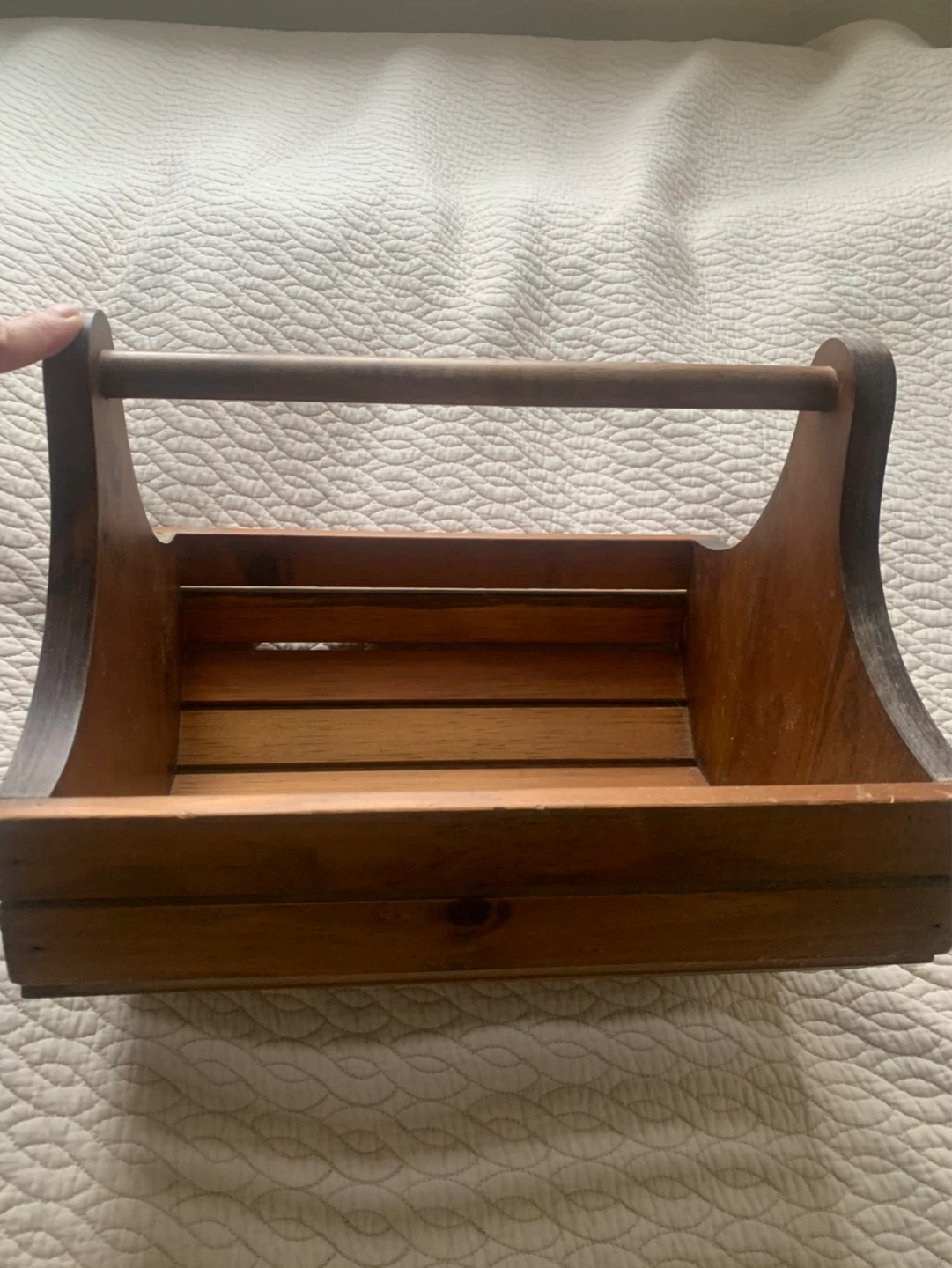 Vintage wooden caddy with handle