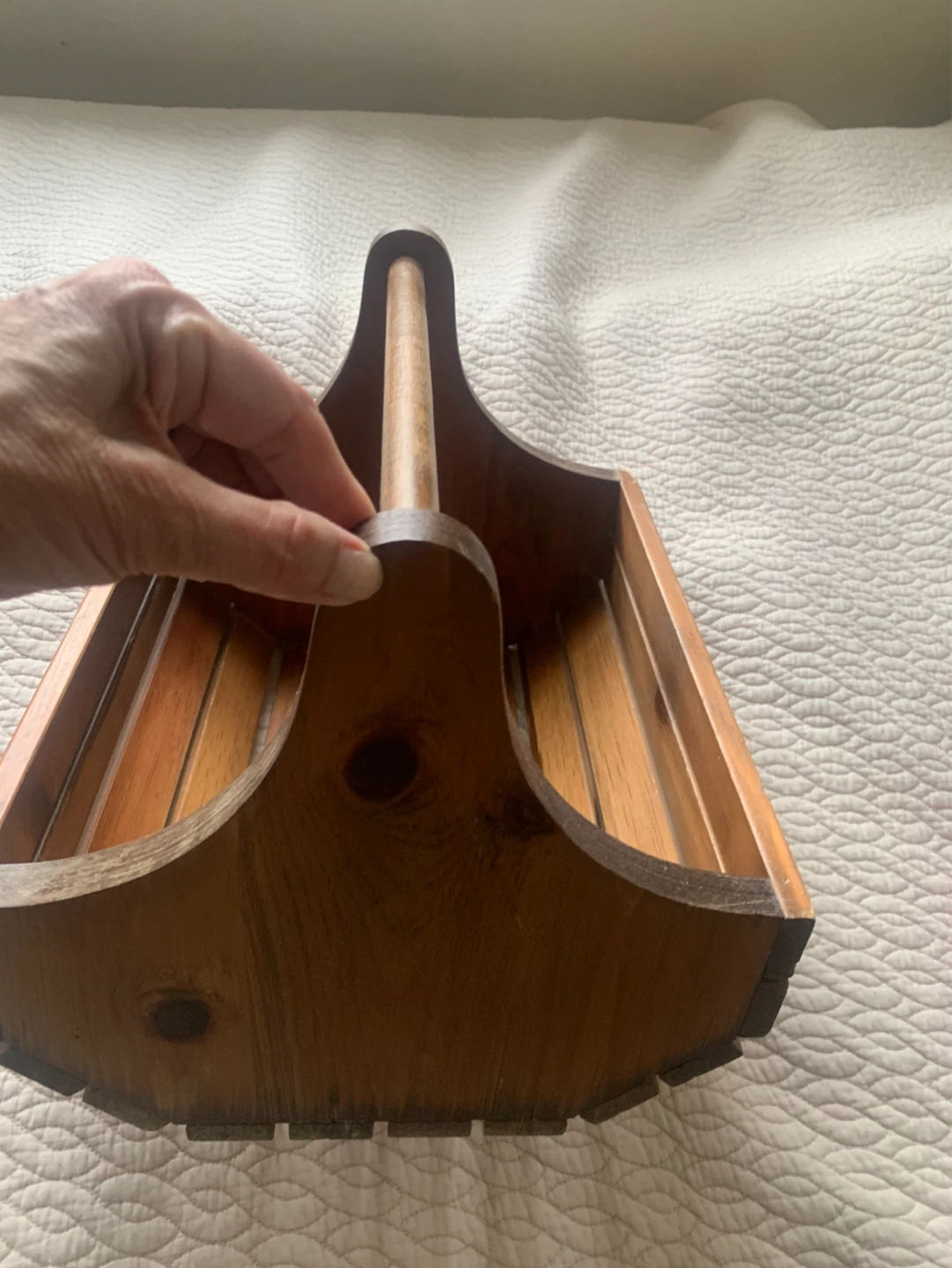 Vintage wooden caddy with handle - photo 3