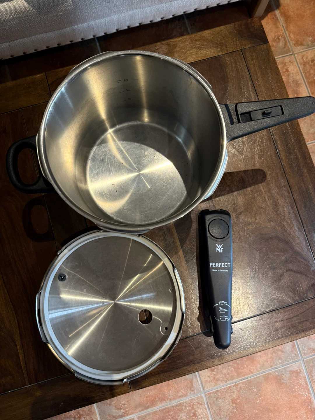 WMF "Perfect" Pressure Cooker - photo 4