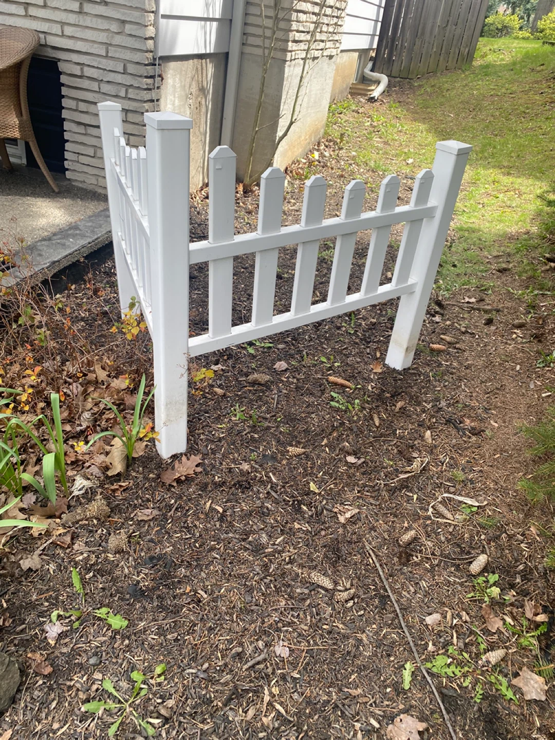 White Picket Garden Fence Section - photo 2