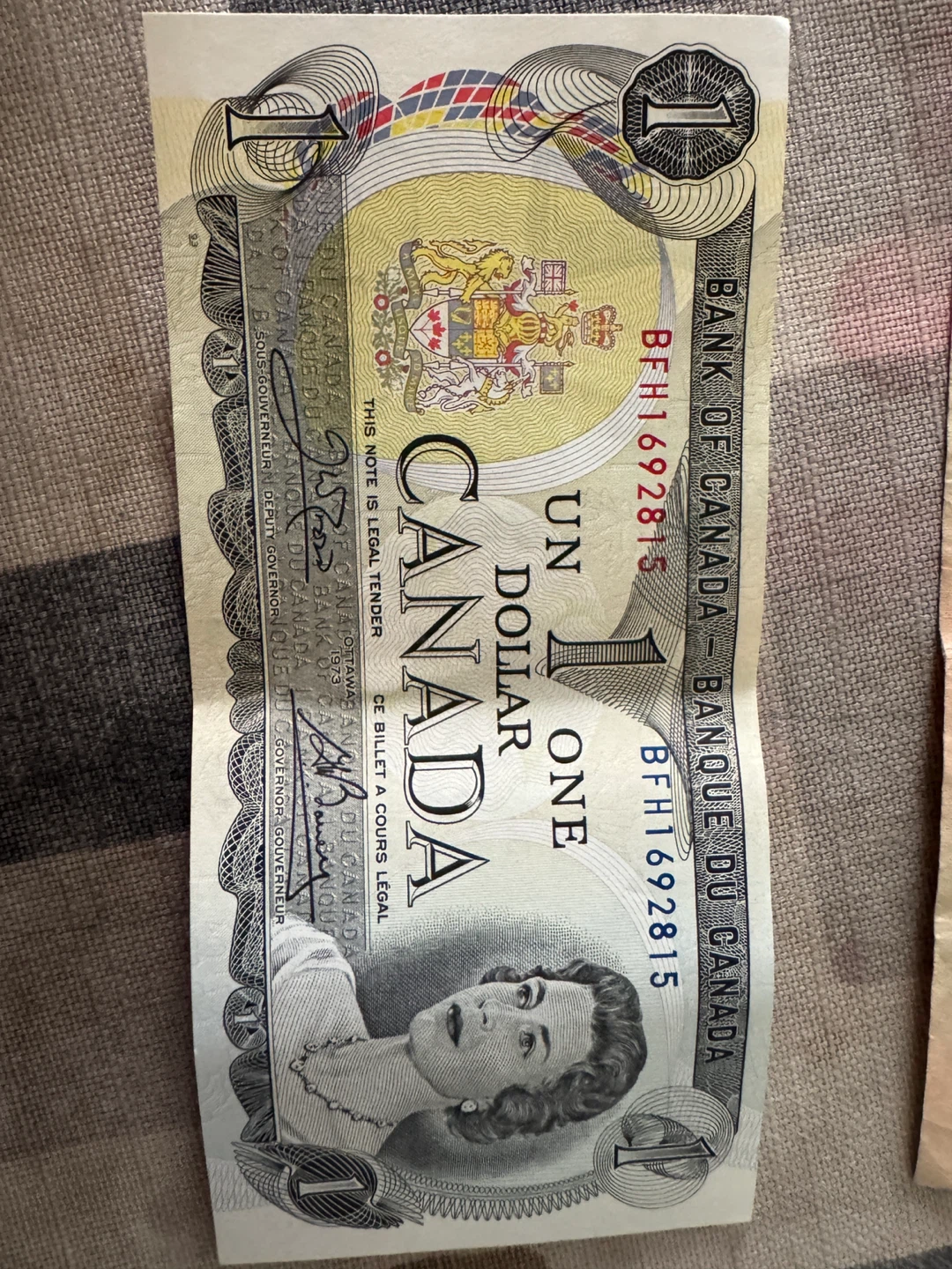Collection of Canadian Bank Notes - $1 and $2 Bills - photo 3