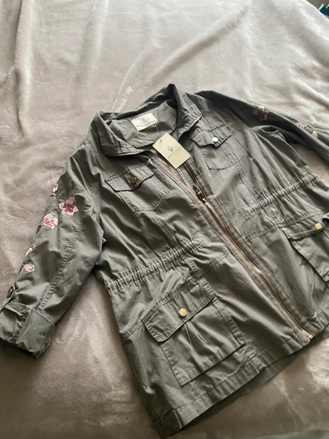 Jade & Ivory Floral Embroidered Utility Jacket - photo 4