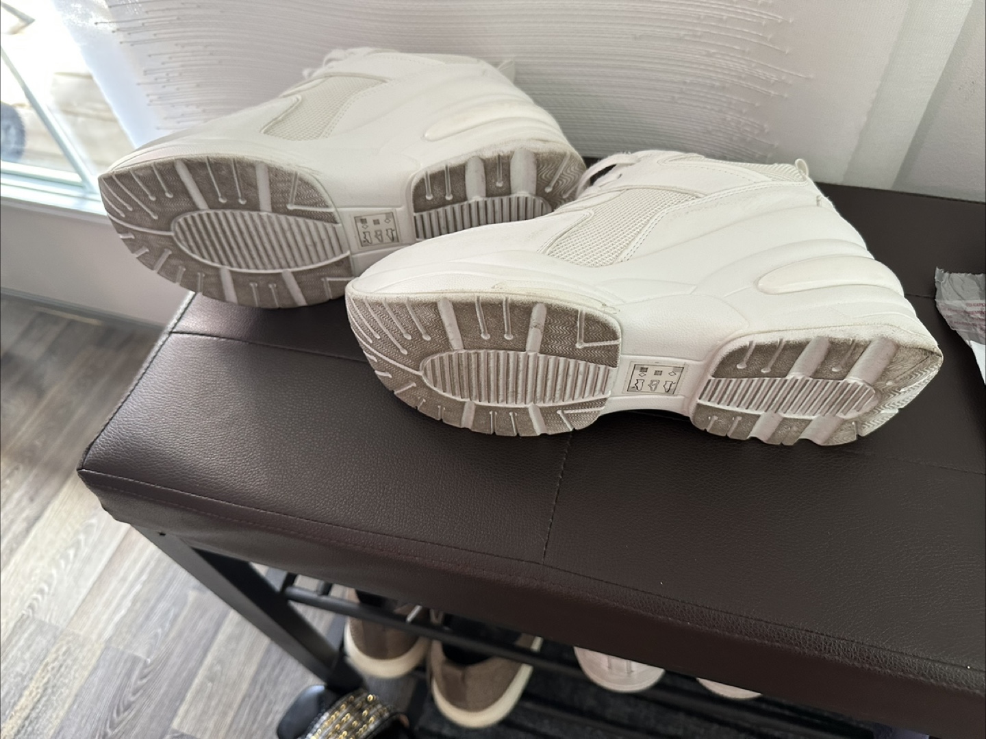 Venus White Chunky Sneakers - Size 8.5 - photo 3