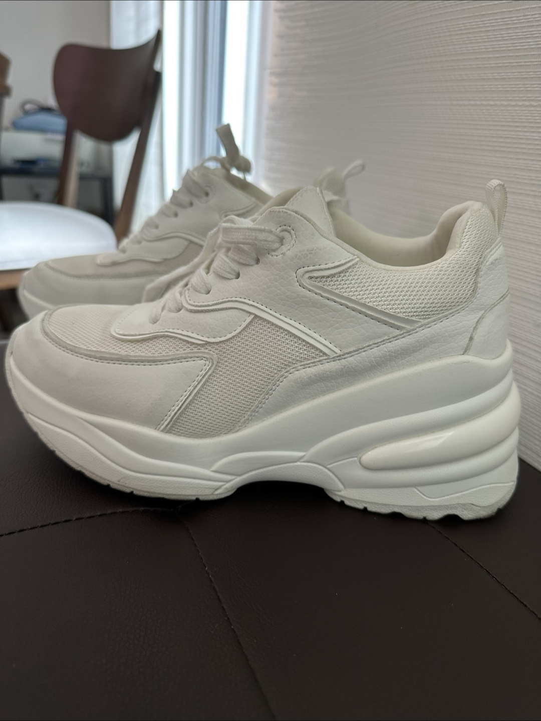 Venus White Chunky Sneakers - Size 8.5 - photo 2