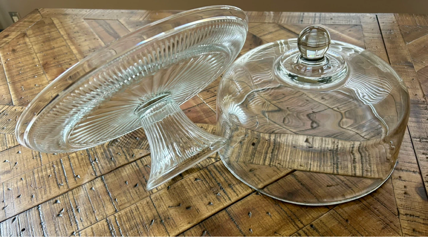 Glass Cake Stand with Dome - photo 3