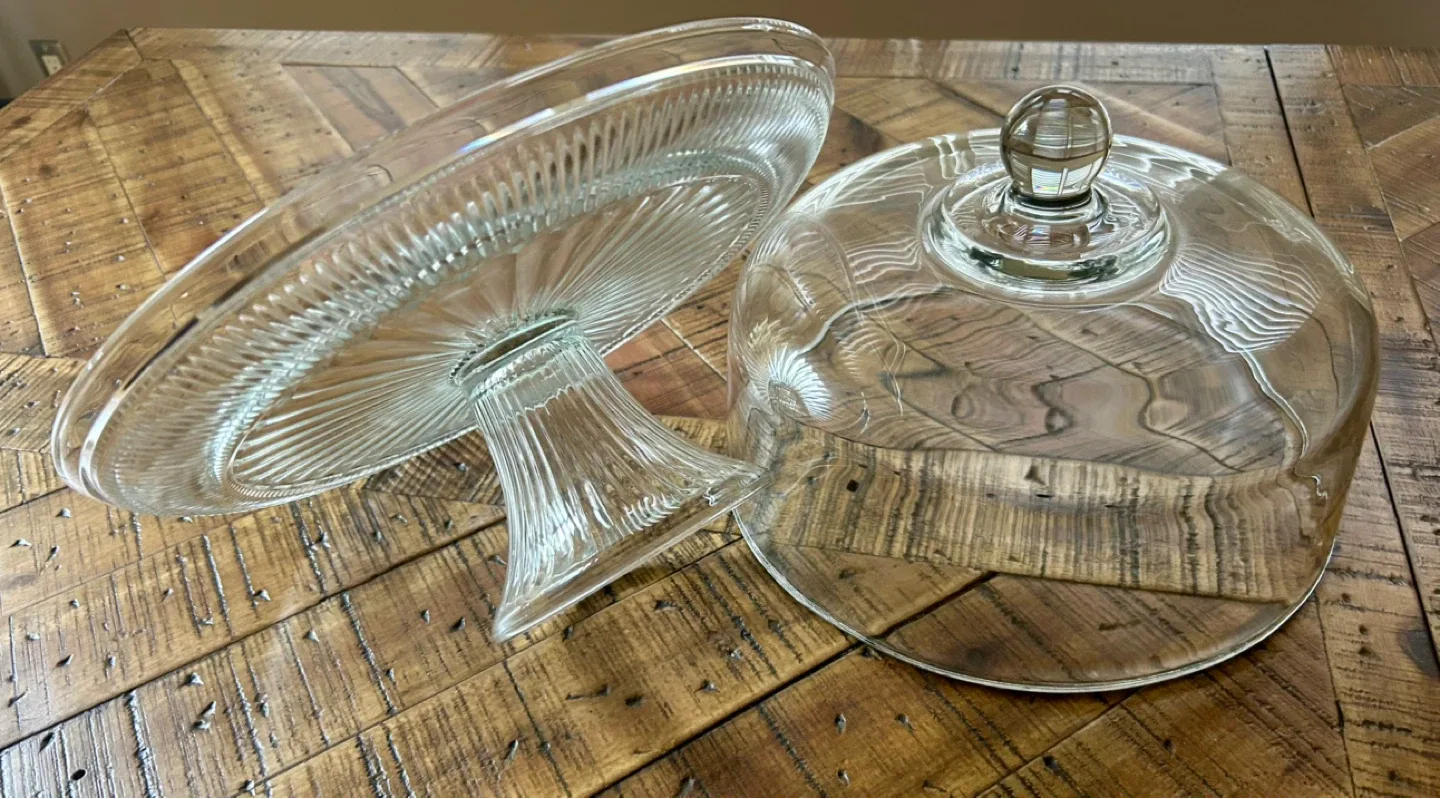 Glass Cake Stand with Dome - photo 3