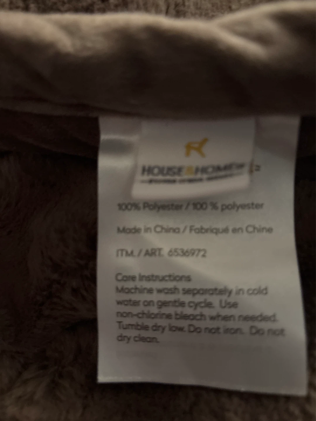 NWOT HOUSE & HOME brown Throw 60x70 - photo 2