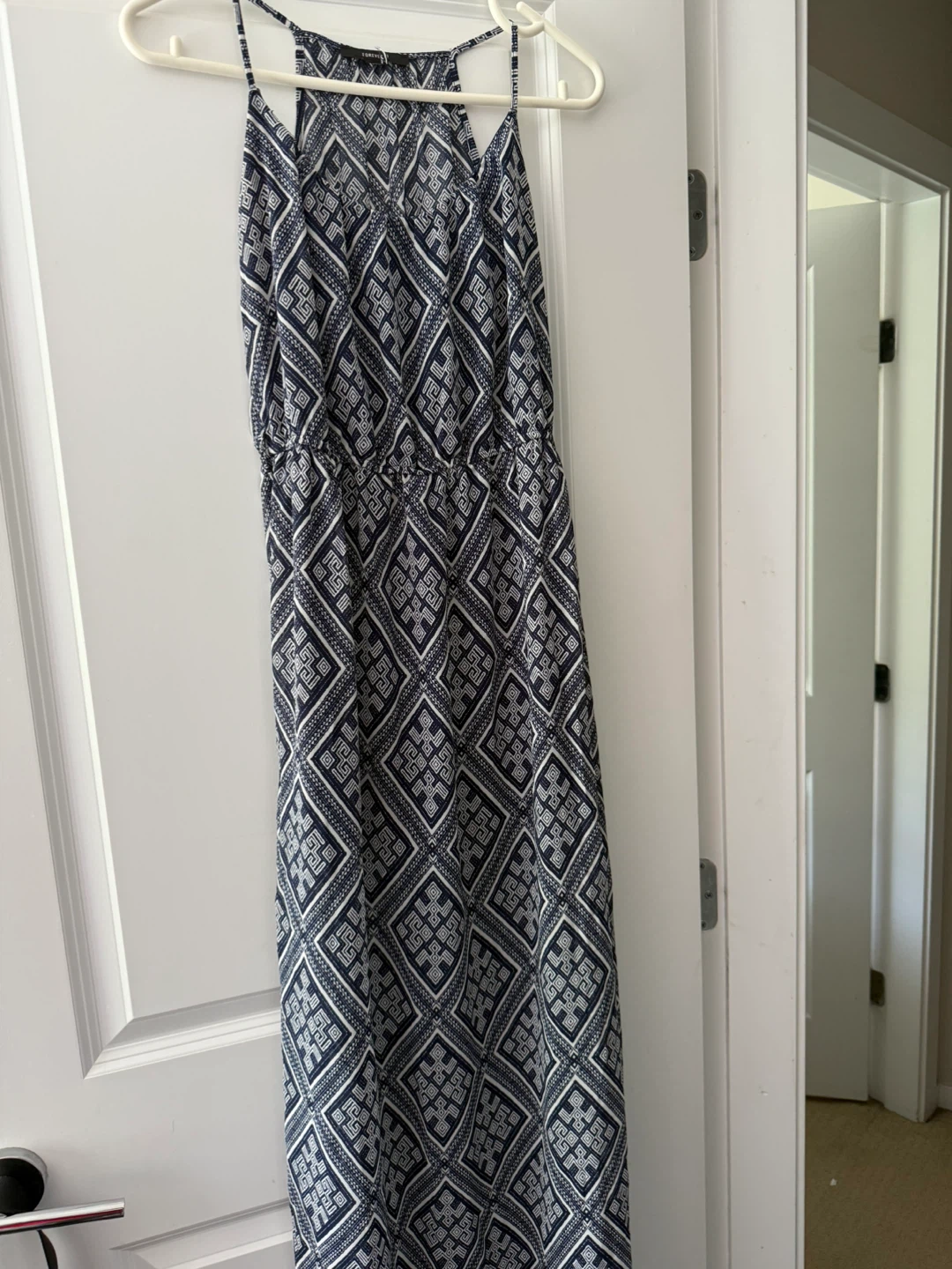 Forever 21 Navy and White Patterned Maxi Dress