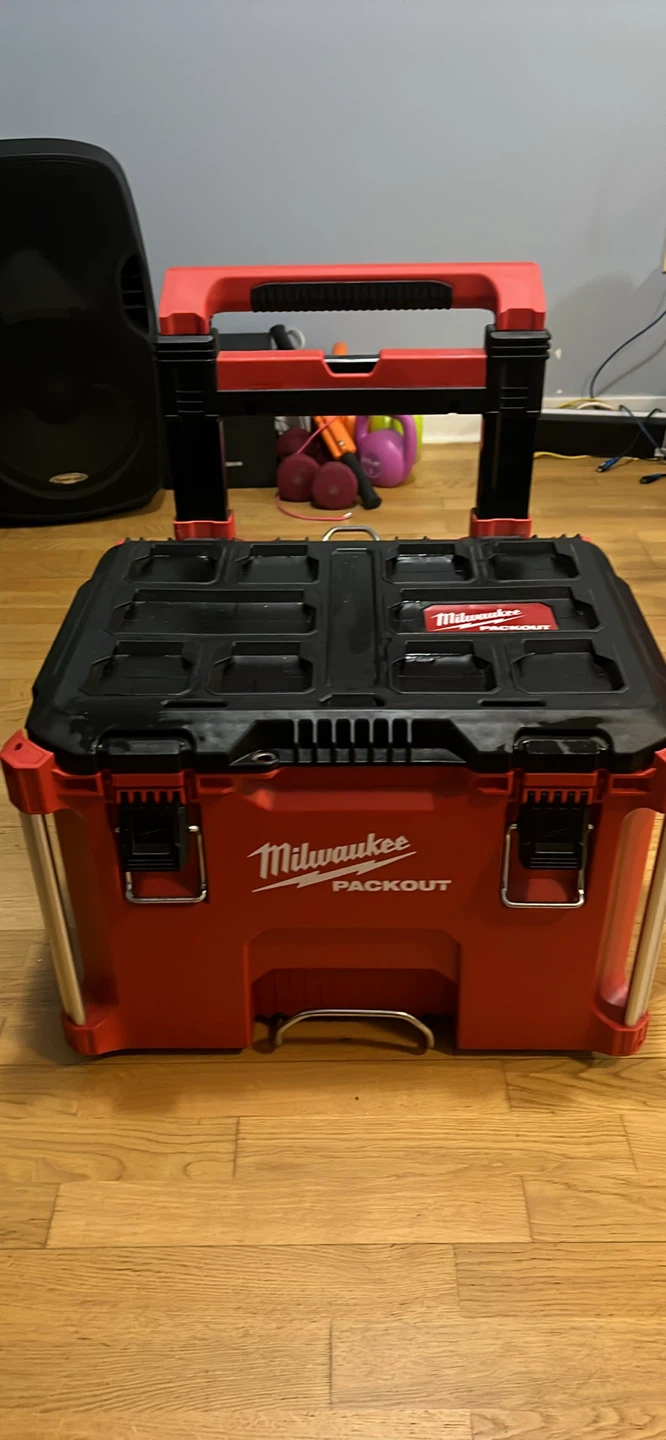 Milwaukee PACKOUT Rolling Tool Box - photo 3