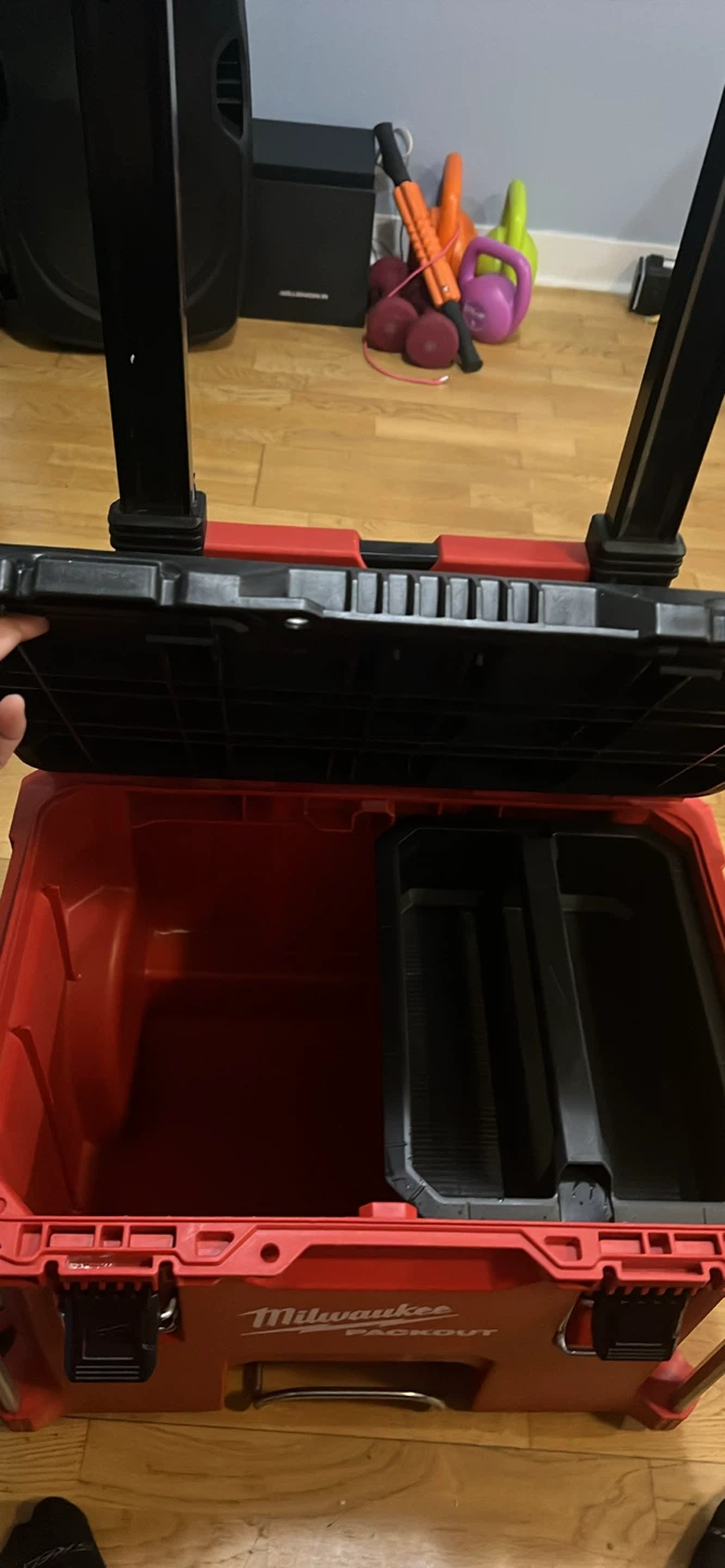 Milwaukee PACKOUT Rolling Tool Box - photo 2