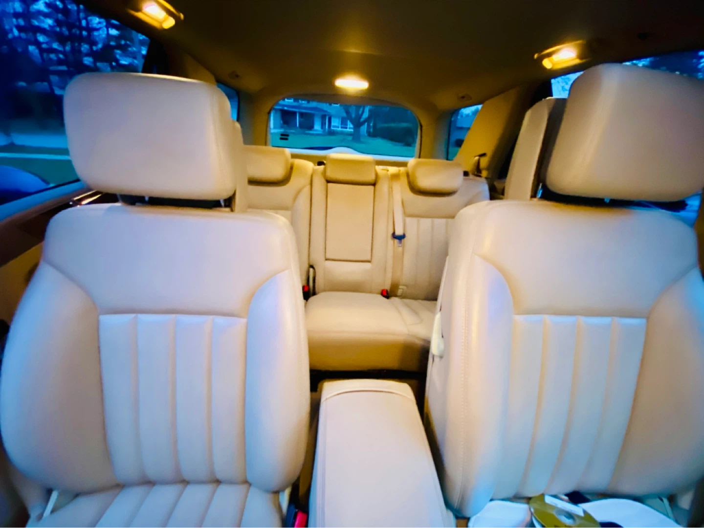 White Mercedes-Benz ML 320 CDI 4MATIC SUV - photo 5