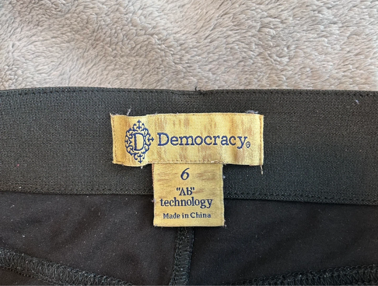 Black Pants - Size 6 - photo 3