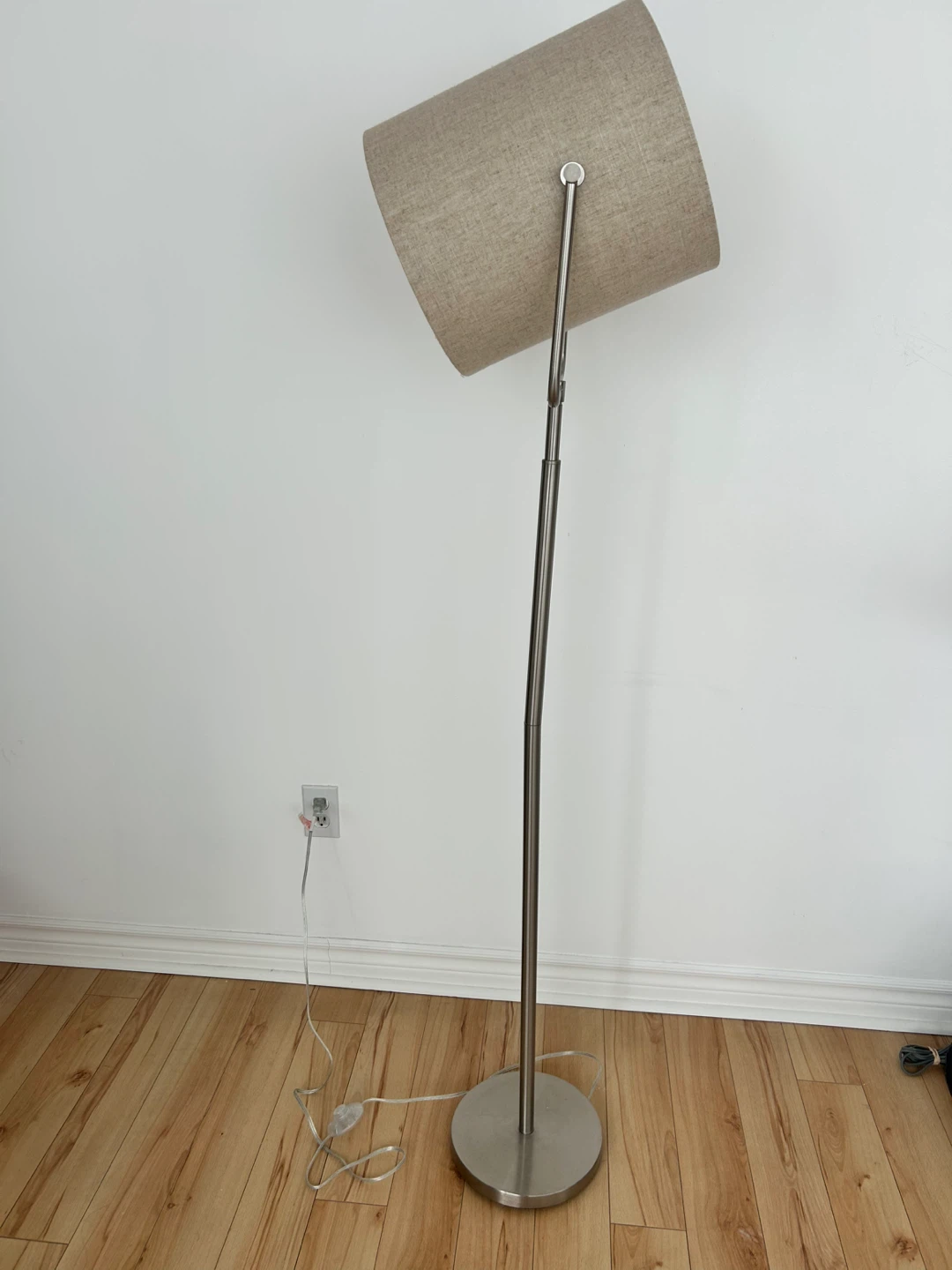 Floor Lamp $20