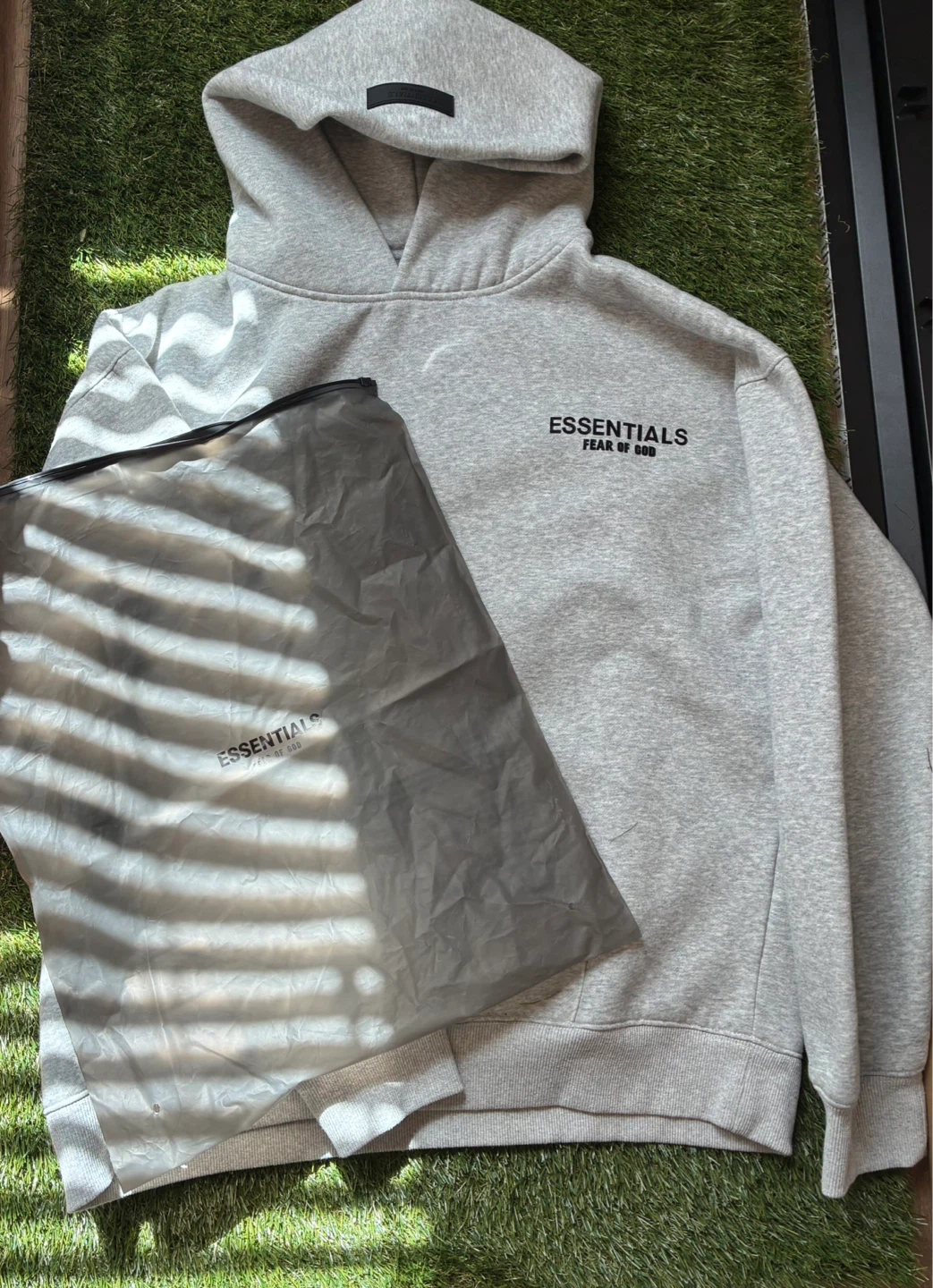FEAR OF GOD ESSENTIALS Hoodie light Grey