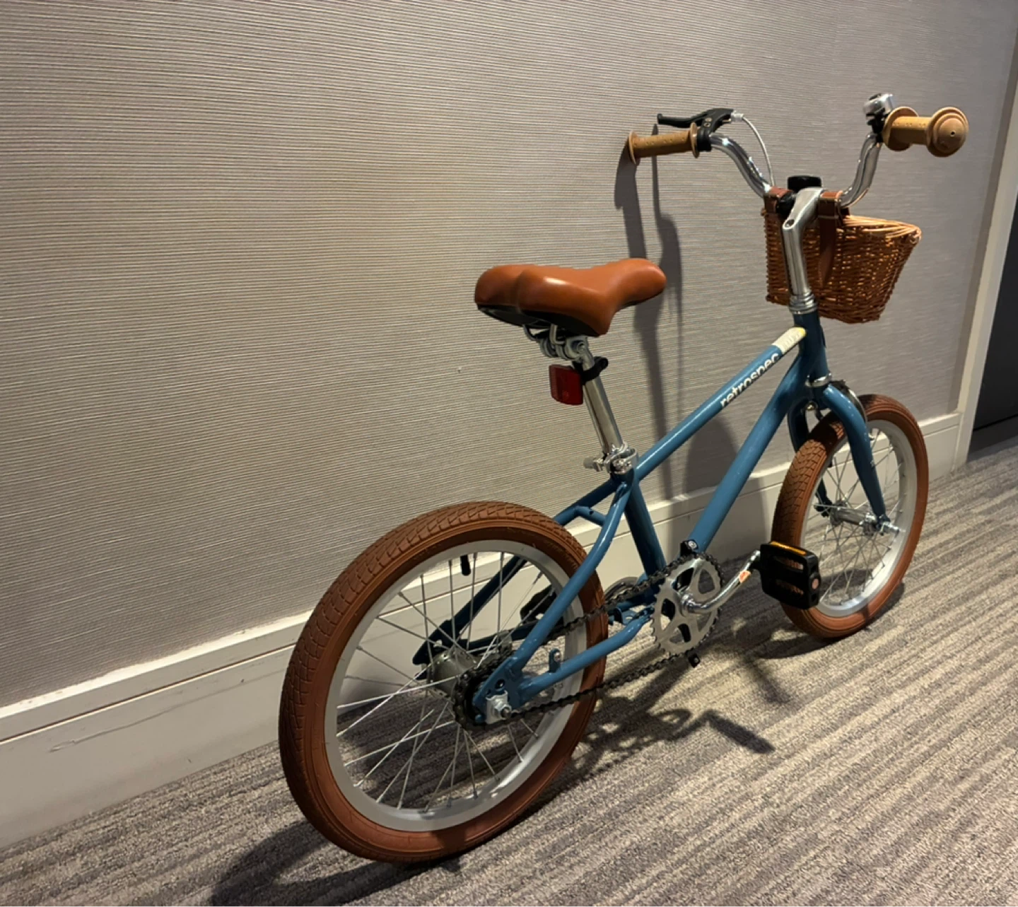 Retrospec Big Kids Bike With wooden basket Blue Brown - photo 3