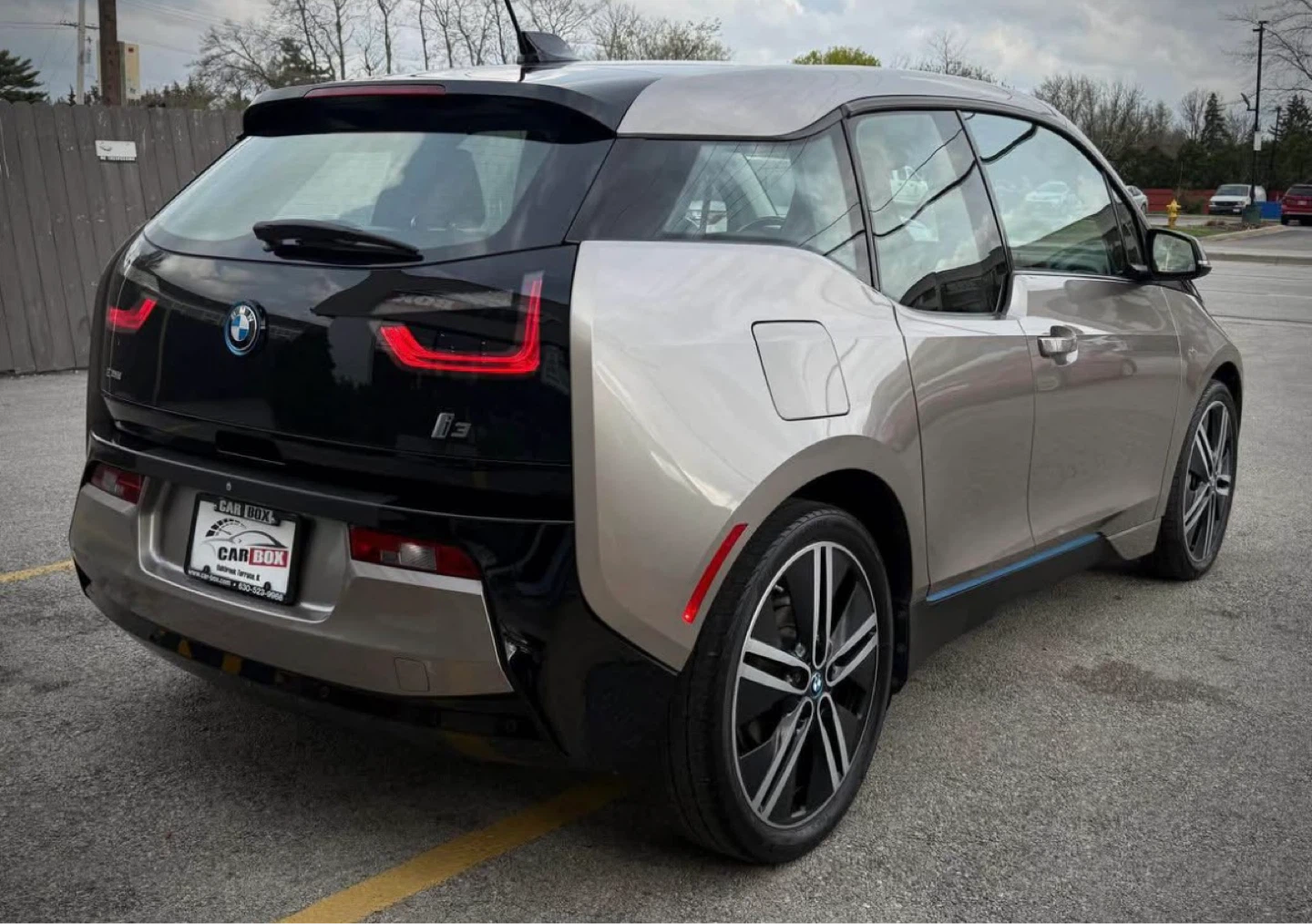 2015 BMW i3 • Hatchback 4D - photo 4