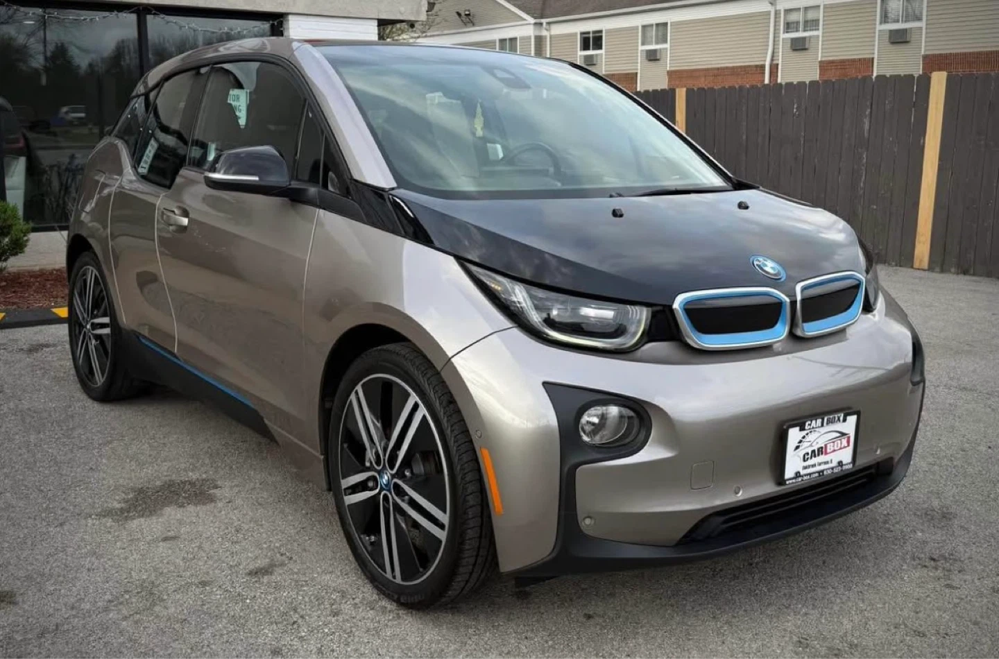 2015 BMW i3 • Hatchback 4D