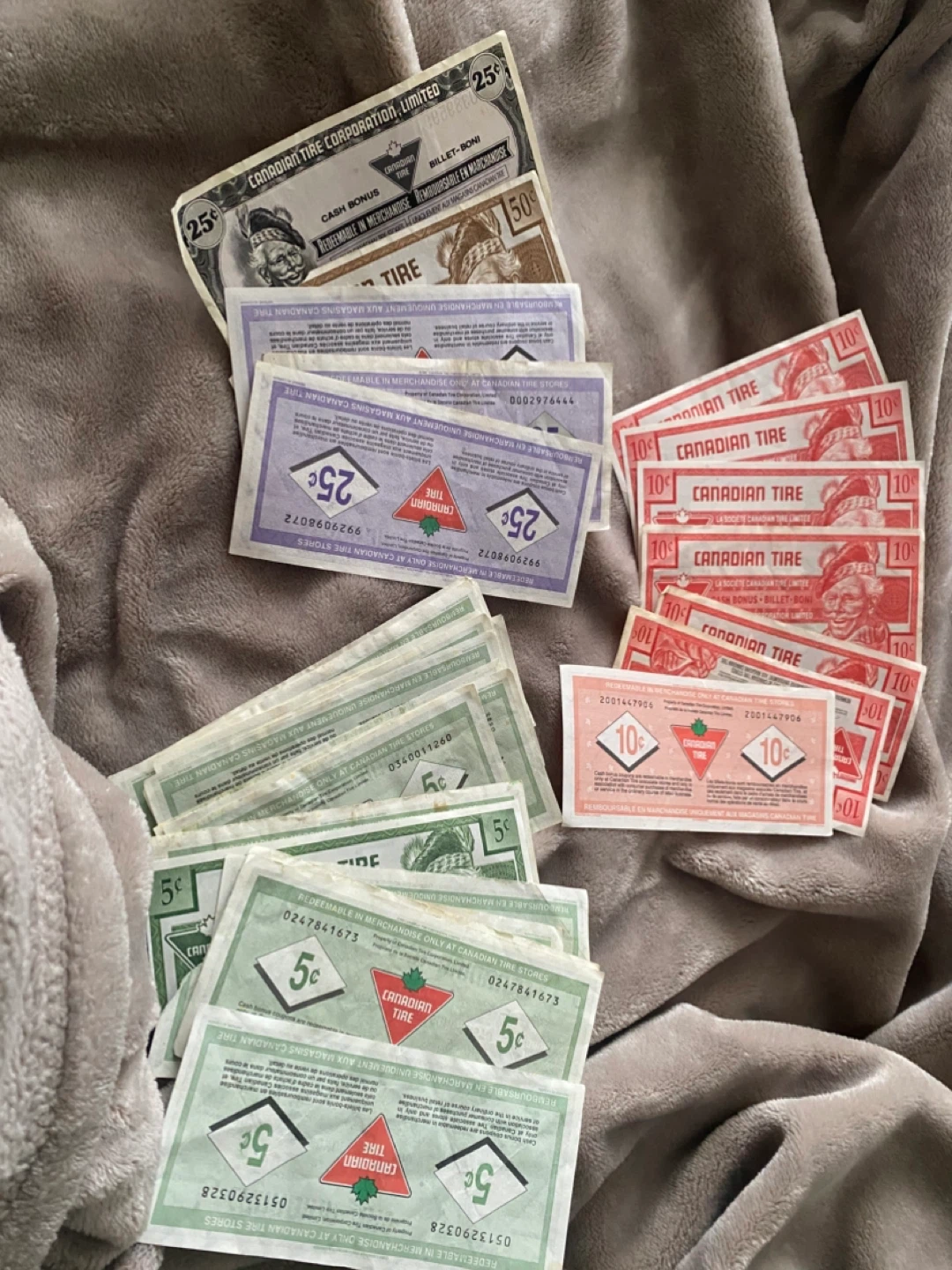 Canadian Tire Money Assorted Denominations - photo 3