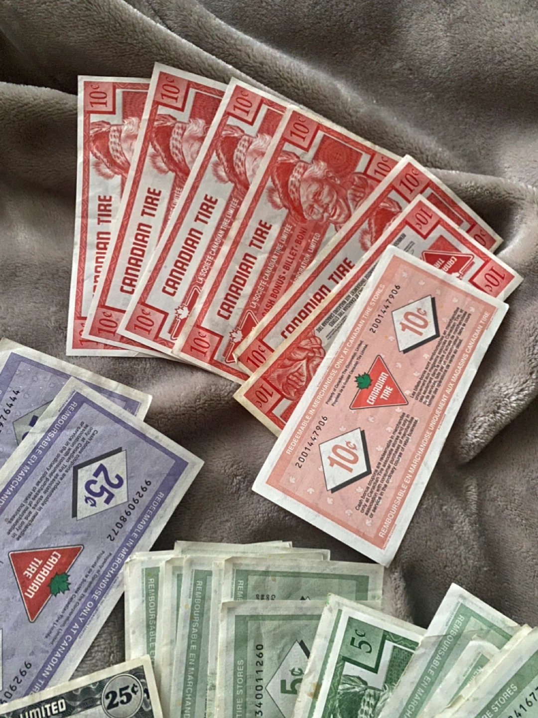 Canadian Tire Money Assorted Denominations - photo 4