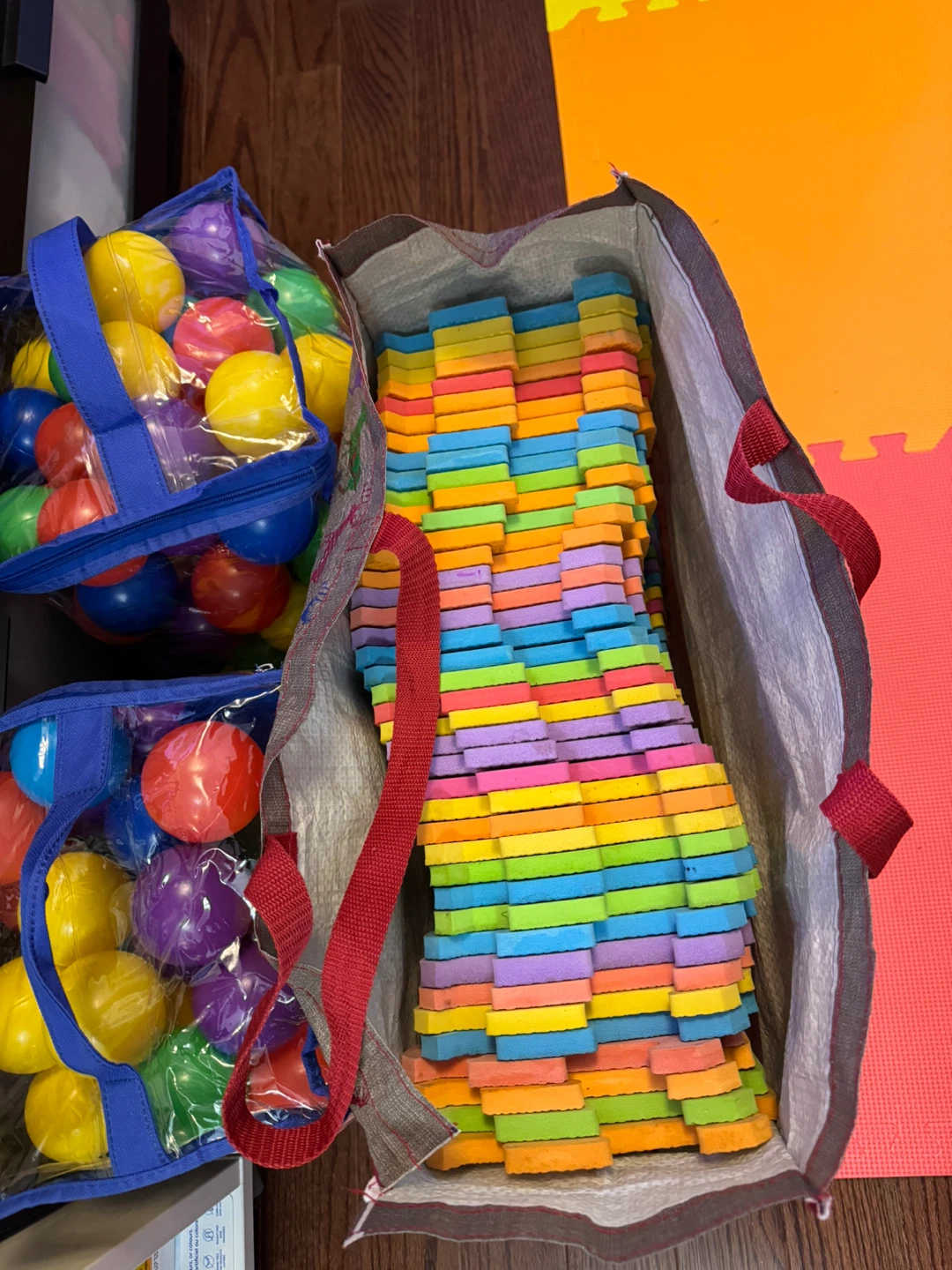 2 Bags of Plastic Play Balls with Building Blocks