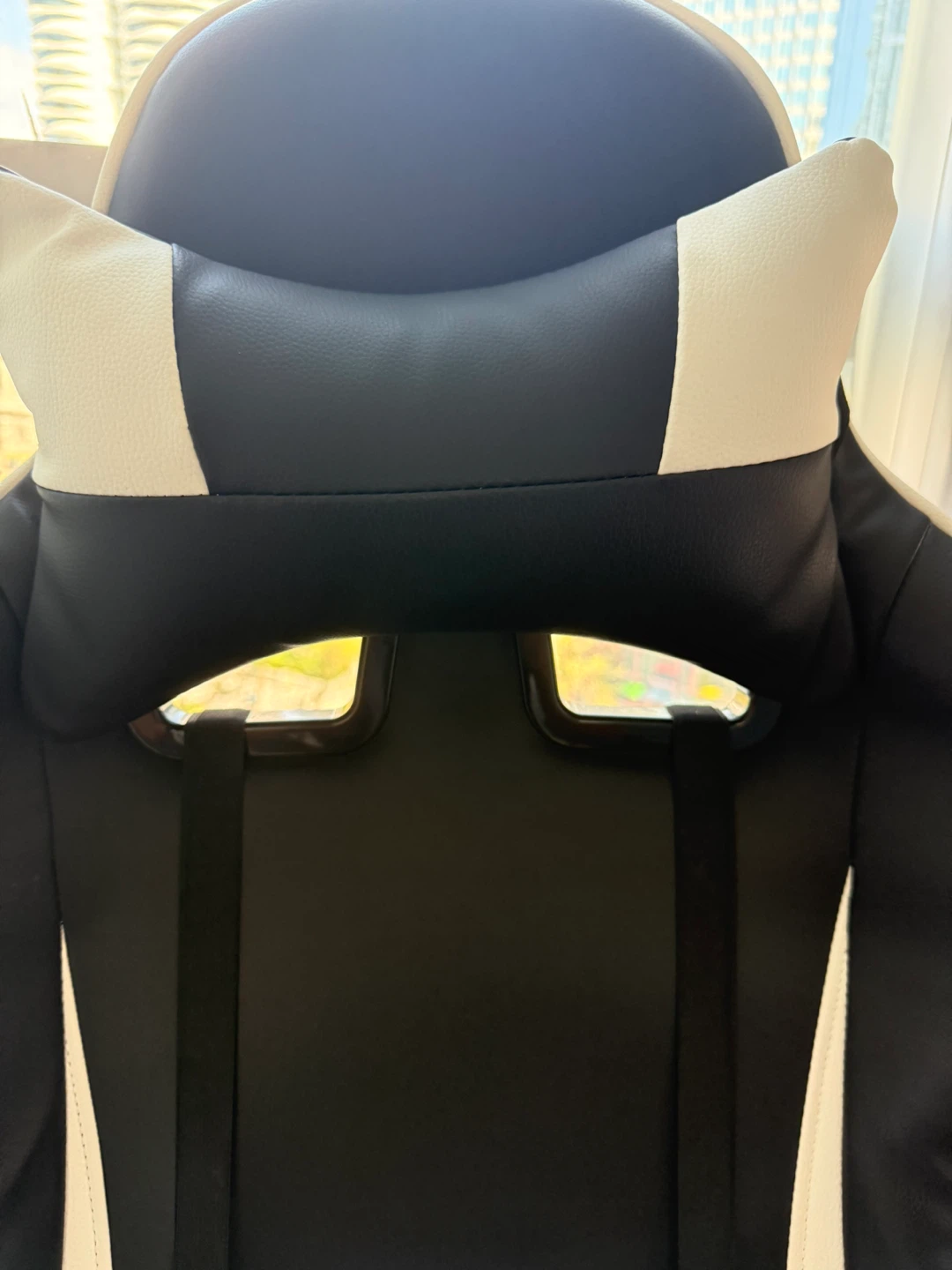 Black and White Gaming Chair - photo 3