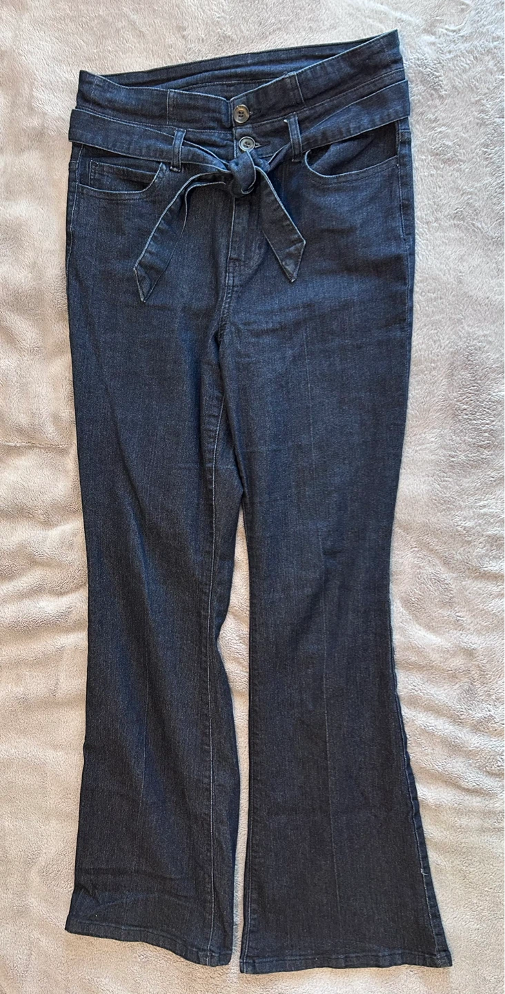 Women's Dark Wash Flare Jeans with Belt