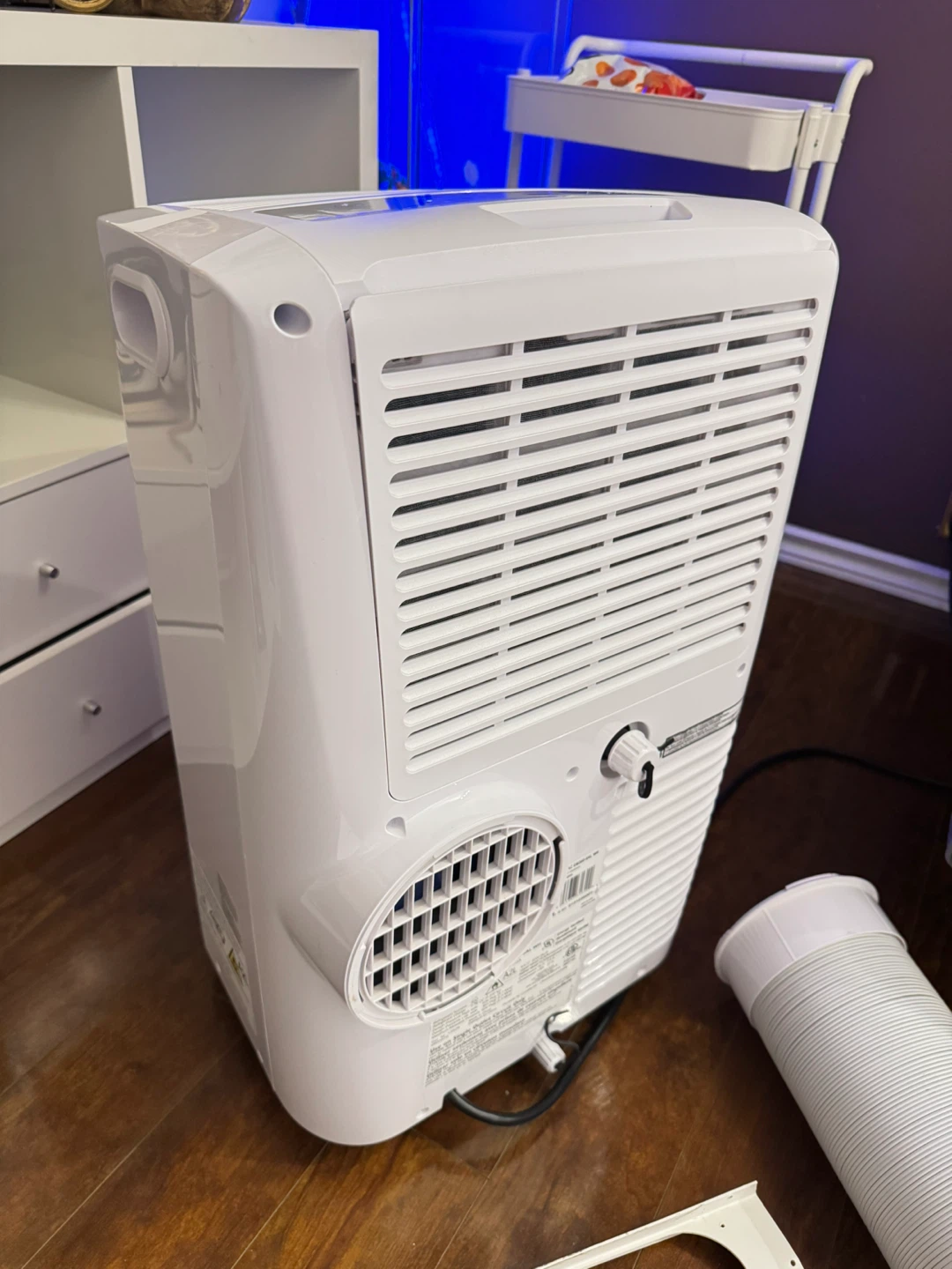 DeLonghi Pinguino Portable Air Conditioner EM360-6AL WH - photo 3