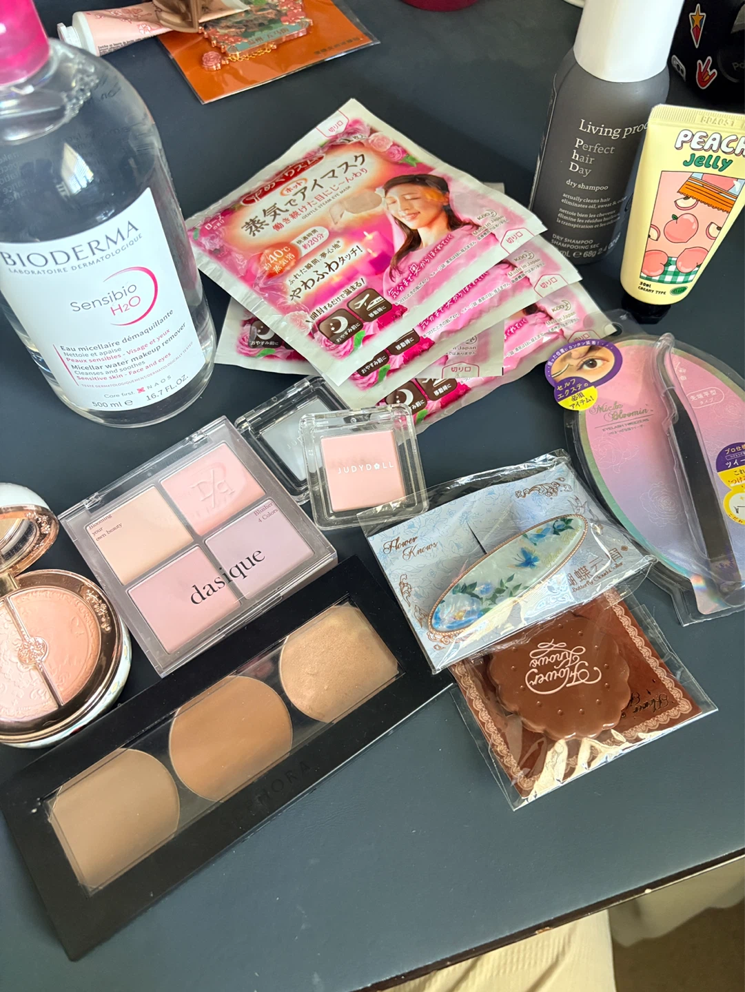 Make up bundle