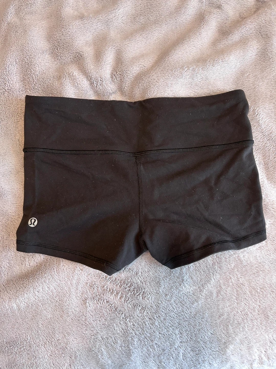 Lululemon Black Shorts Size 6