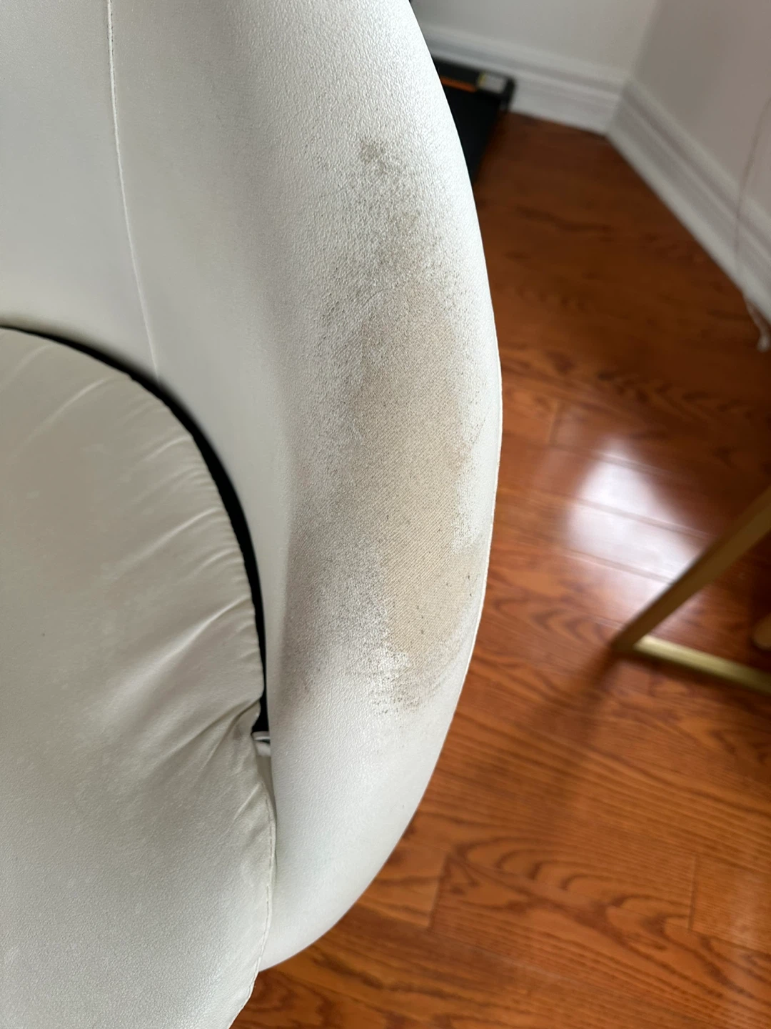 White Office Chair - photo 2