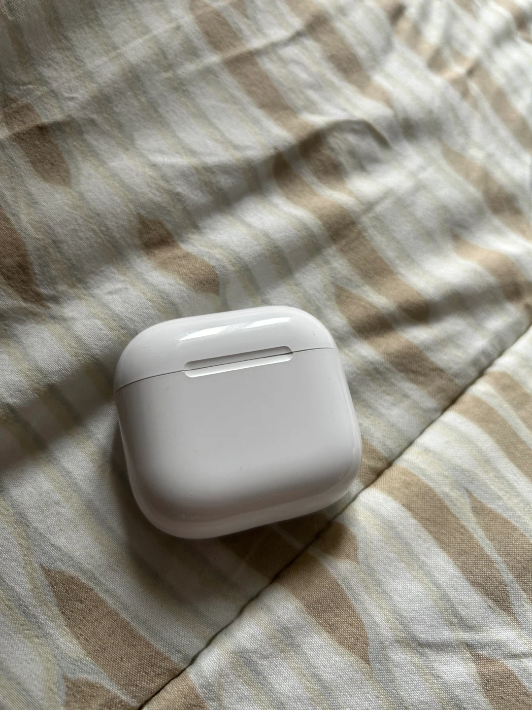 apple airpod 4s  with anc