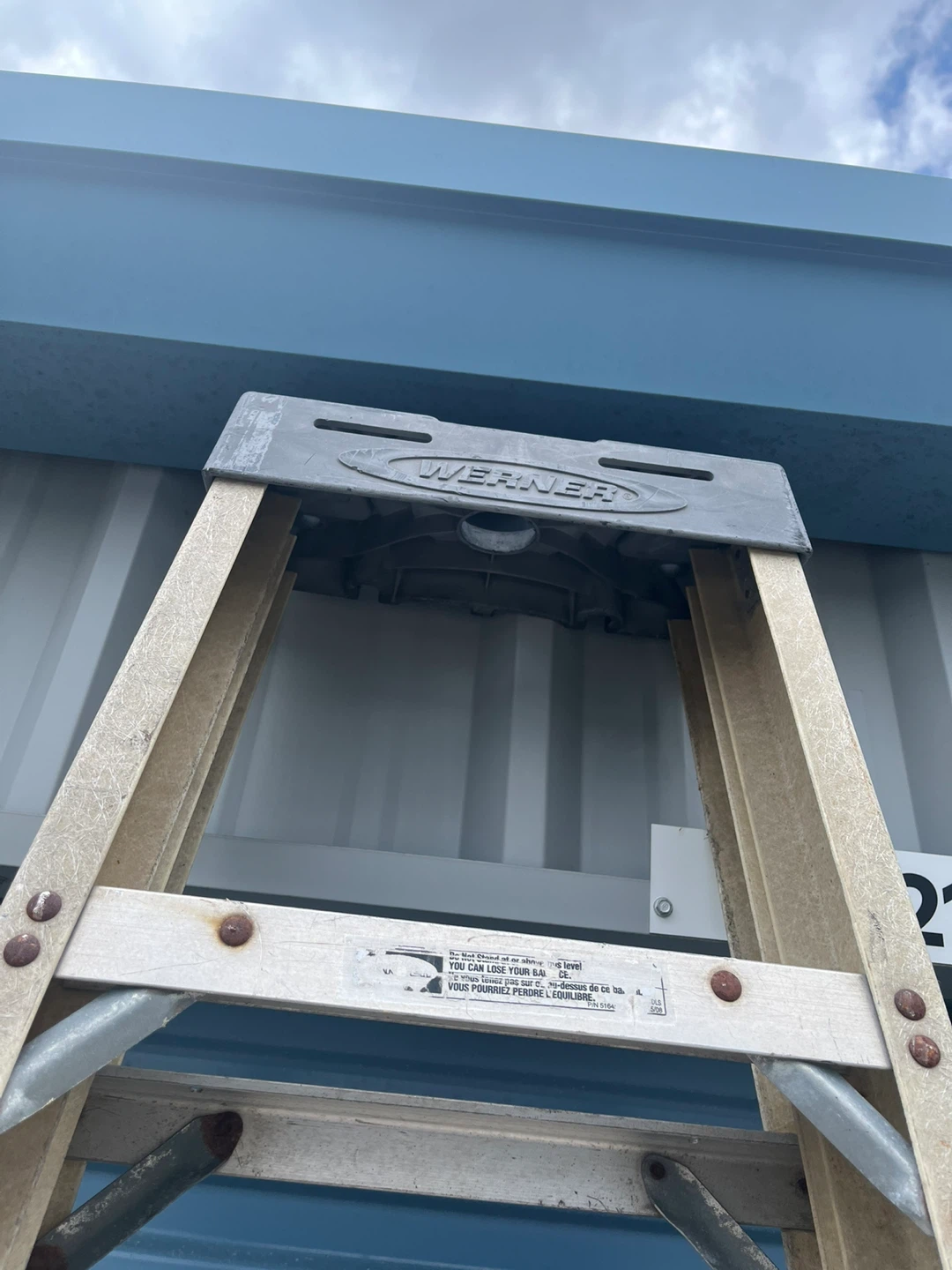 Werner and Featherlite Aluminum Extension Ladders - photo 5