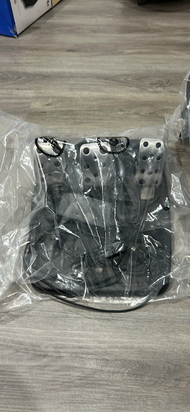 Logitech G Driving Force Shifter & Pedals - photo 2