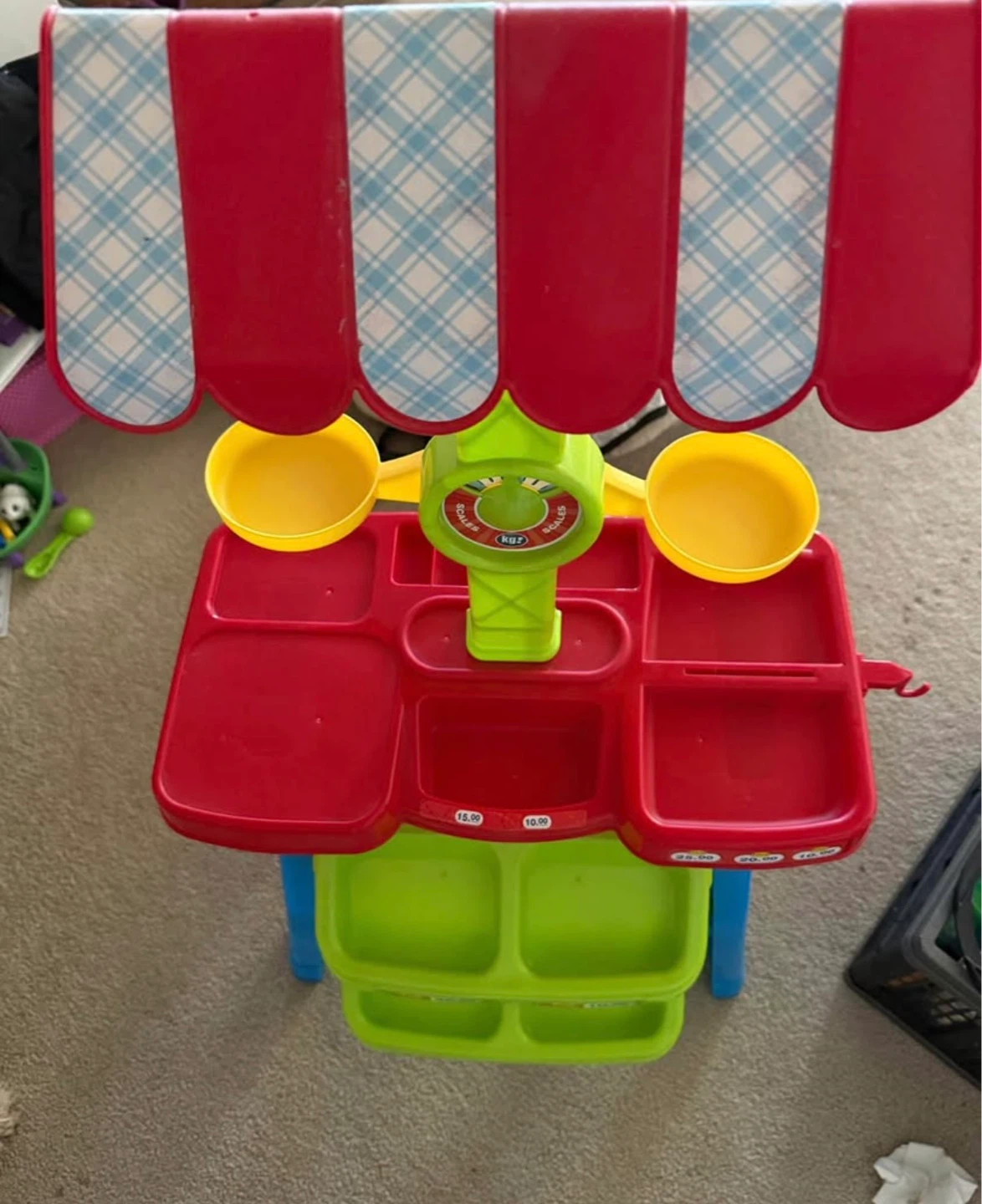 KGZ Play Market Stall with Scales