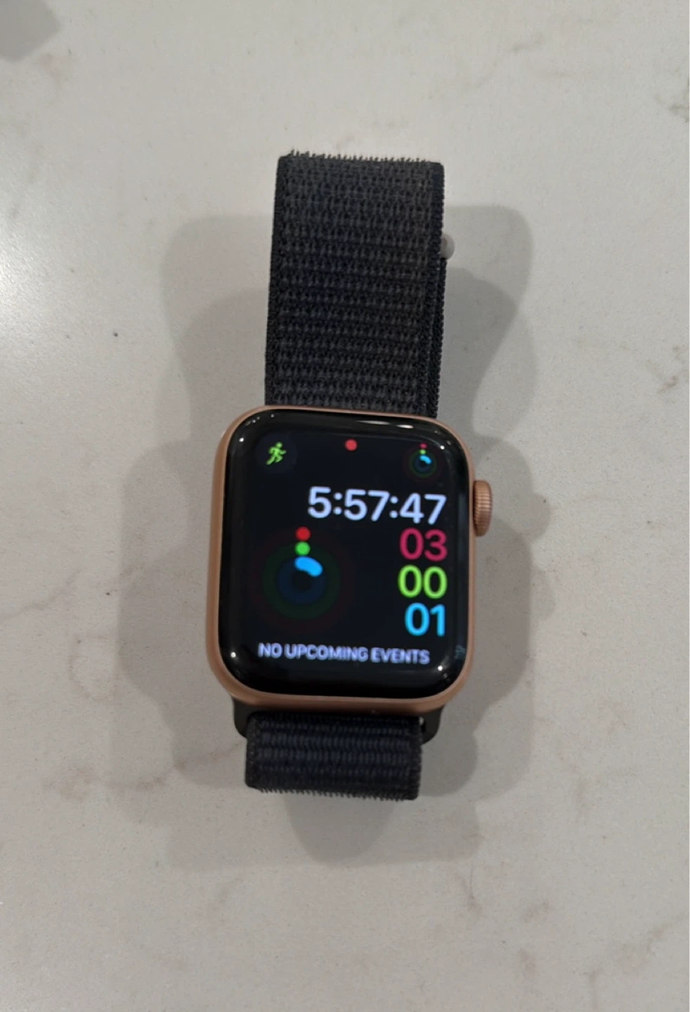Apple Watch SE 40mm Aluminium Case rose Gold