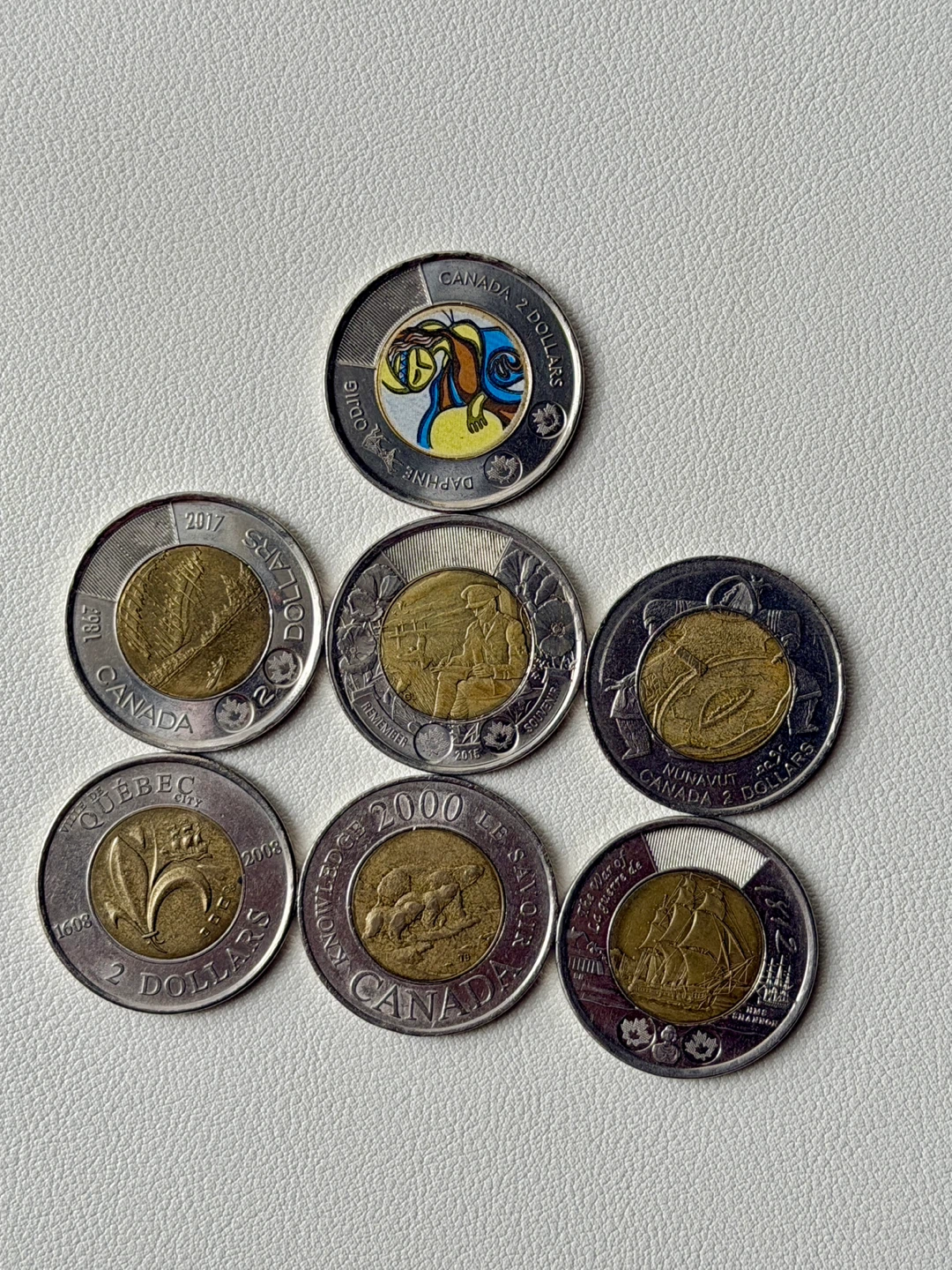Canadian Commemorative Toonie Lot + Free Gift
