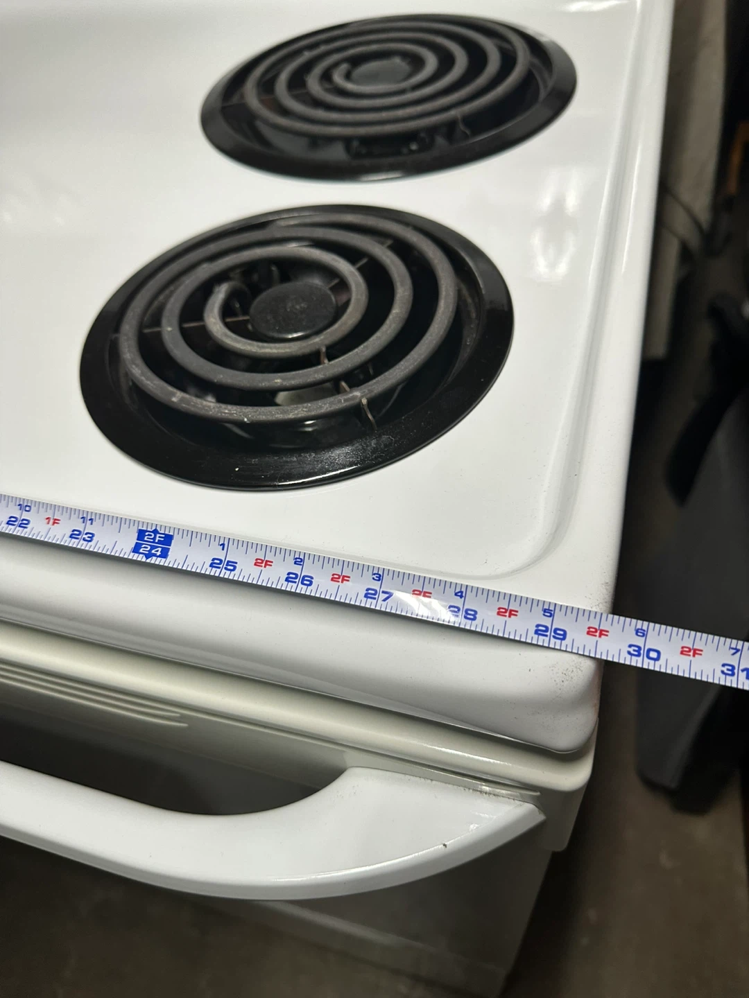 Frigidaire Electric Stove - photo 5